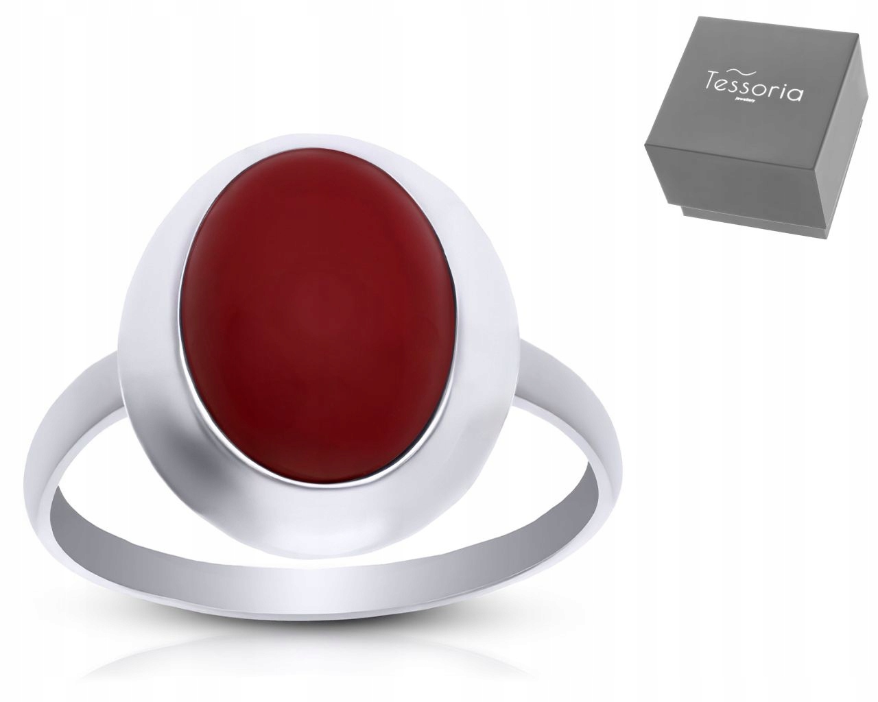 Prstýnek s oválným červeným korálem, velikost 23, ryzost 925