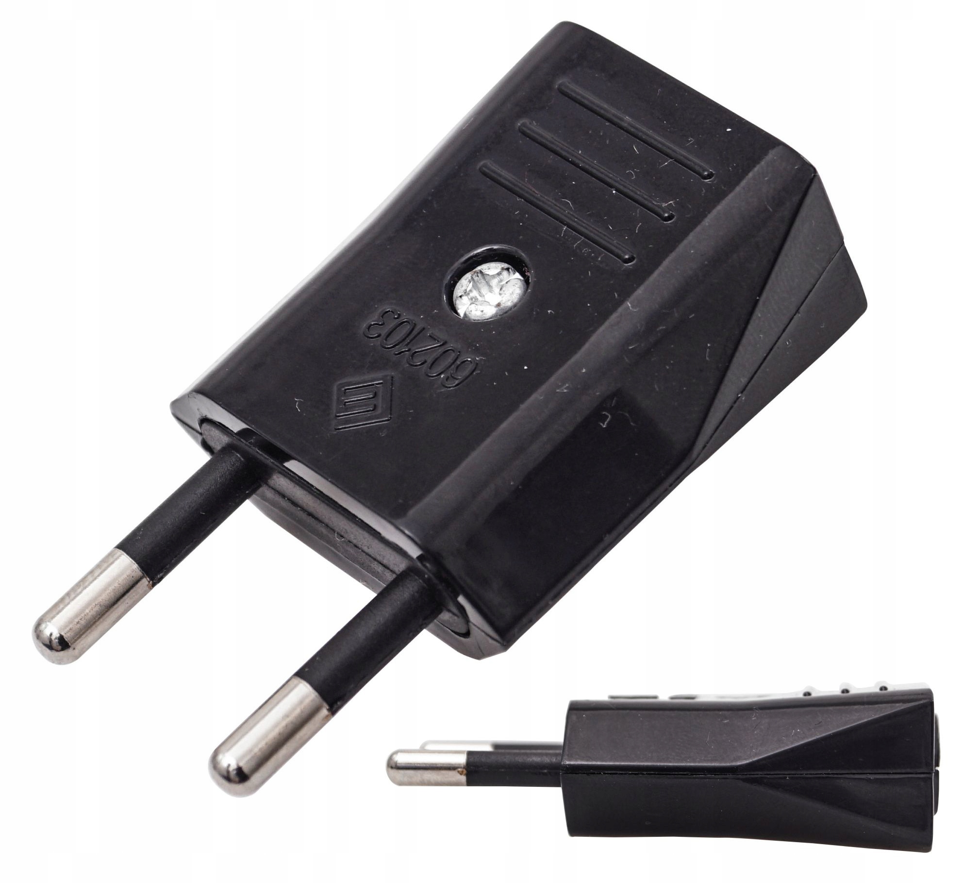 

Wtyczka Płaska 230V Skręcana Elegance Czarna IP20