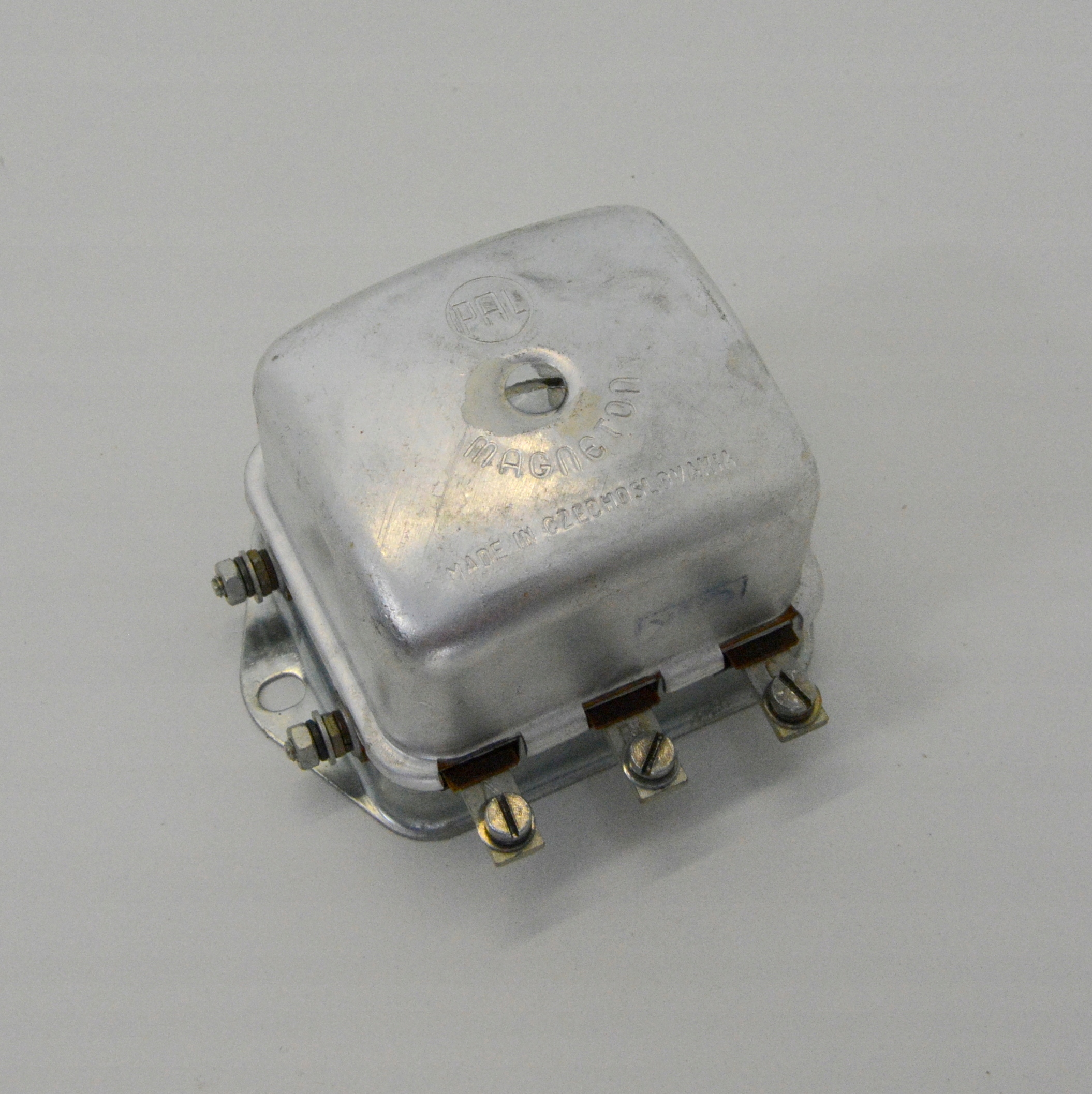 

Regulator napięcia 24V Magneton Pal
