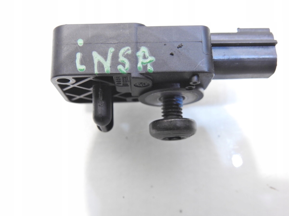 SENSOR UDERZENIOWY OPEL INSIGNIA A 13502341 Typ samochodu Samochody osobowe