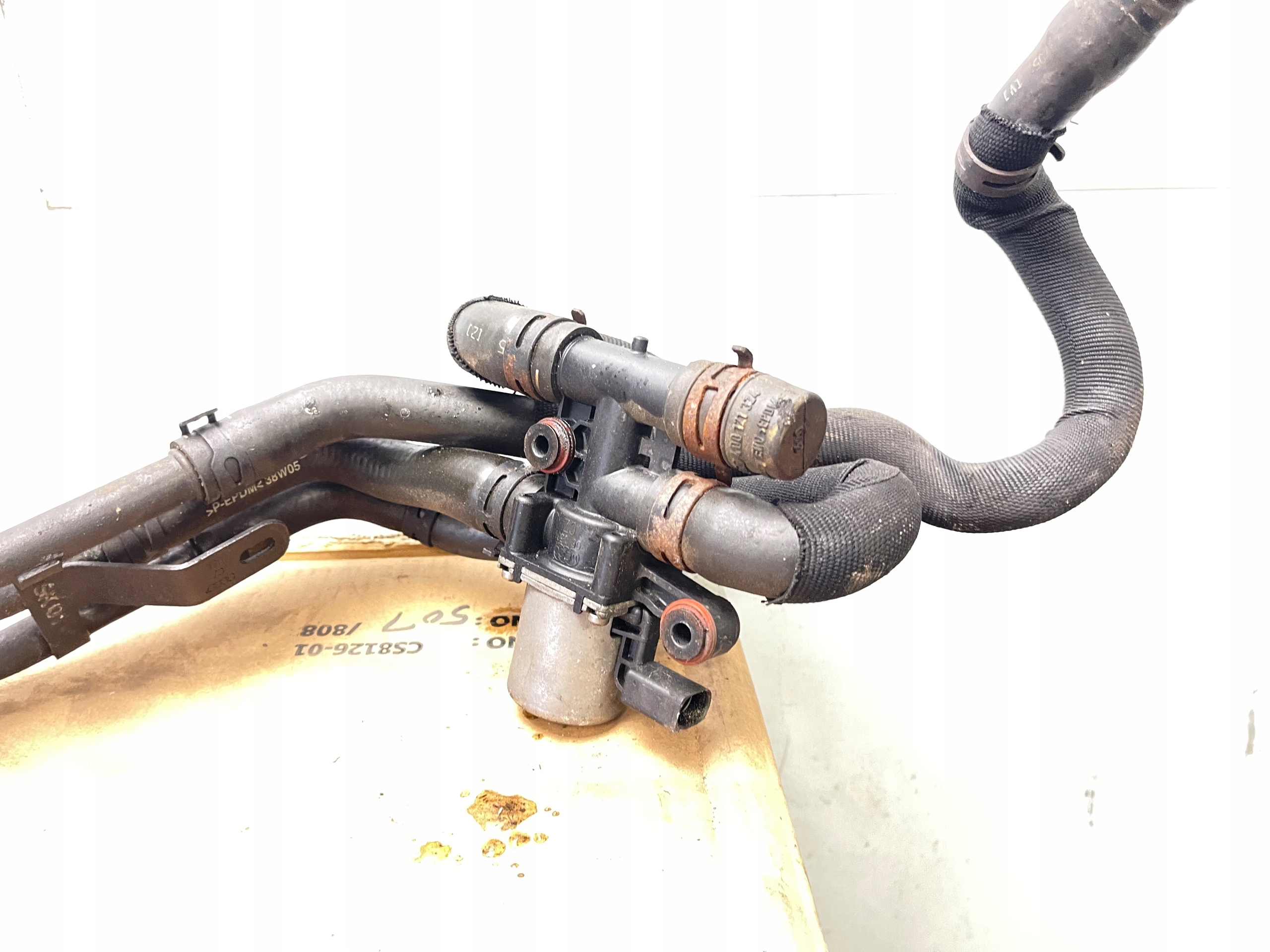 AUDI A6 C6 VALVOLA elettromagnetico d’acqua WODNY 8E0820035B