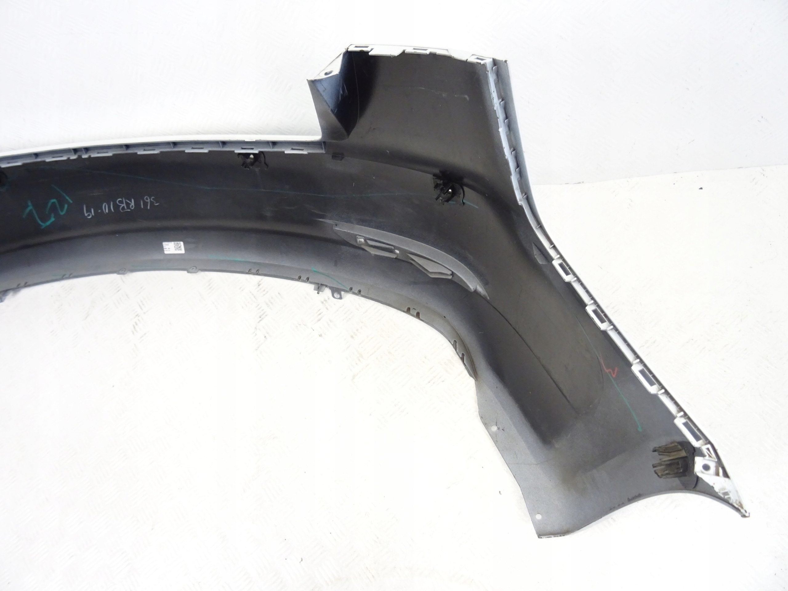 Tesla Model 3 bumper rear part rear
