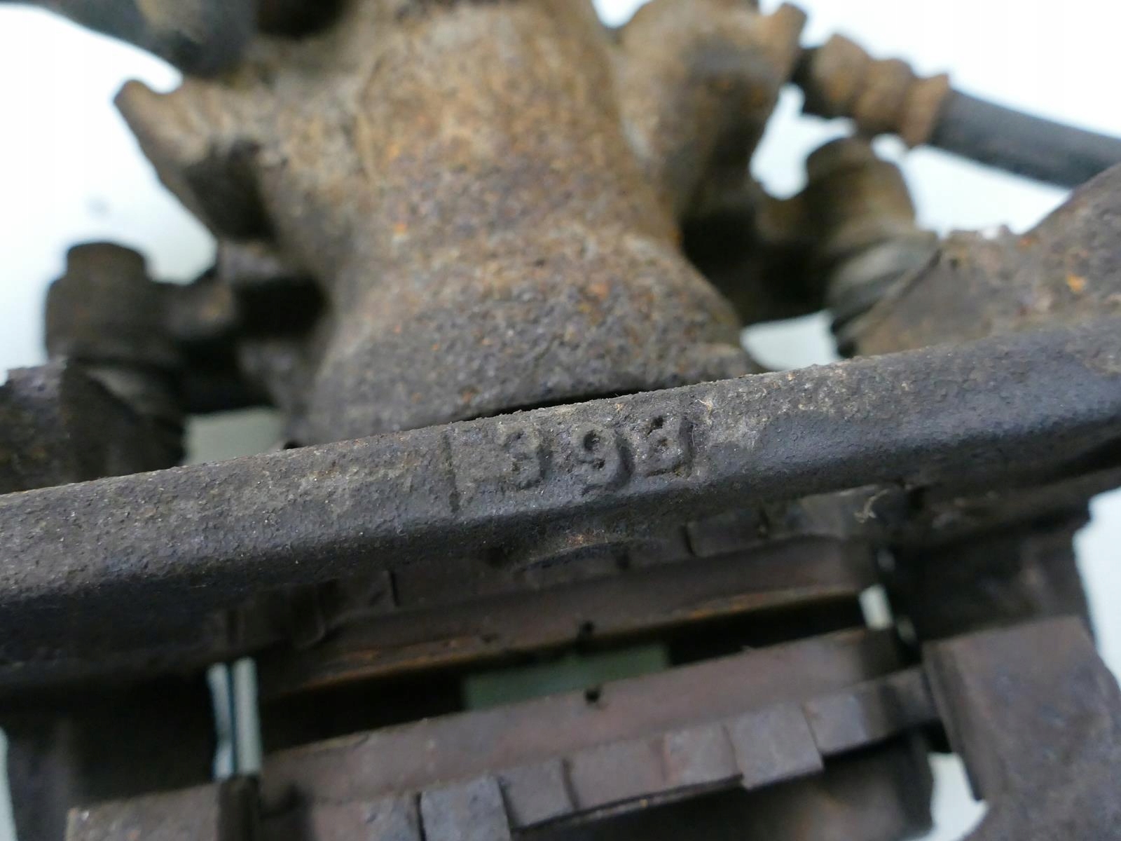 MITSUBISHI OUTLANDER III 2.2 DI-D 4WD caliper brake left rear part