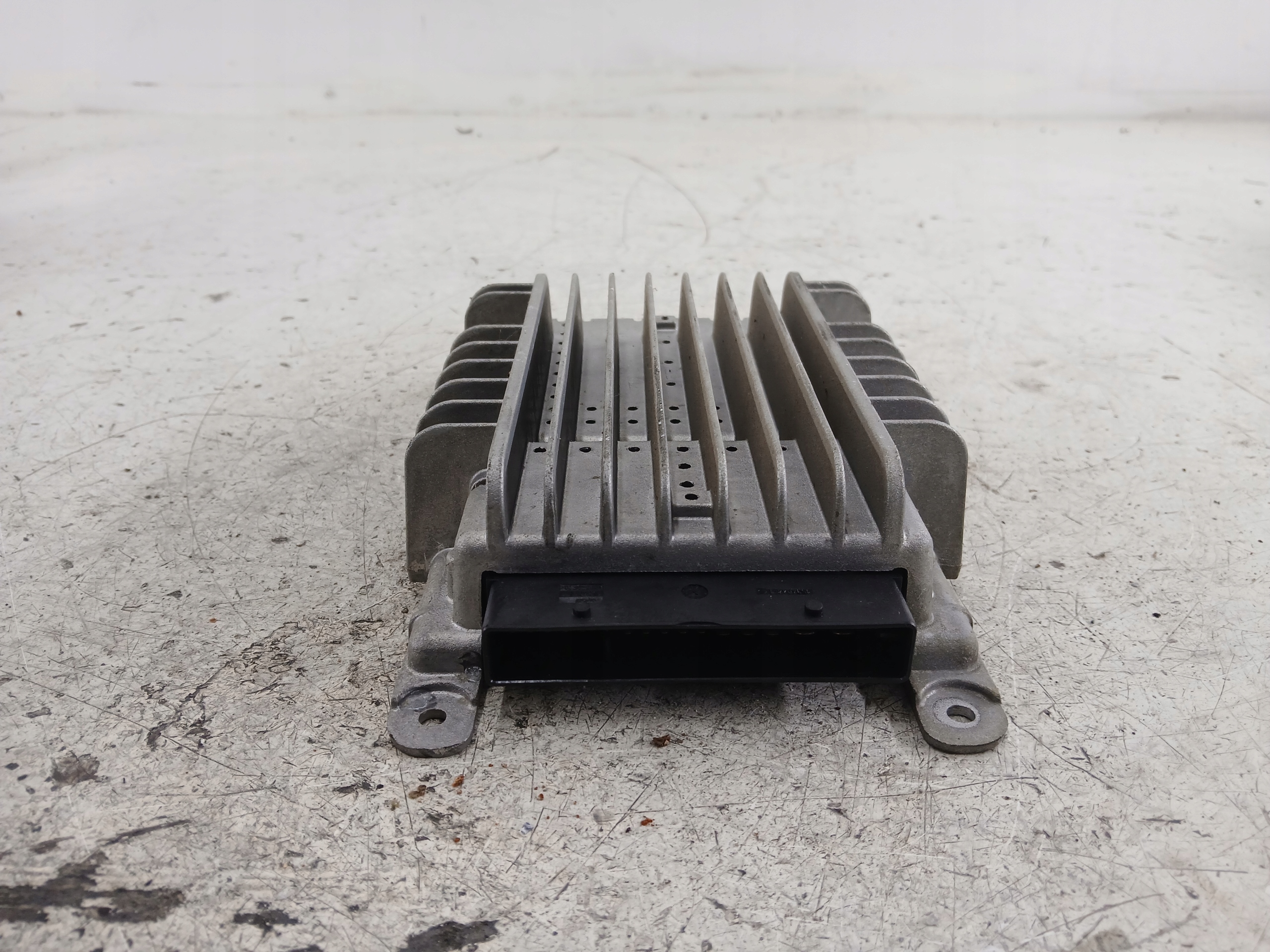 ALFA ROMEO GT amplifier RADIA BOSE 606993570