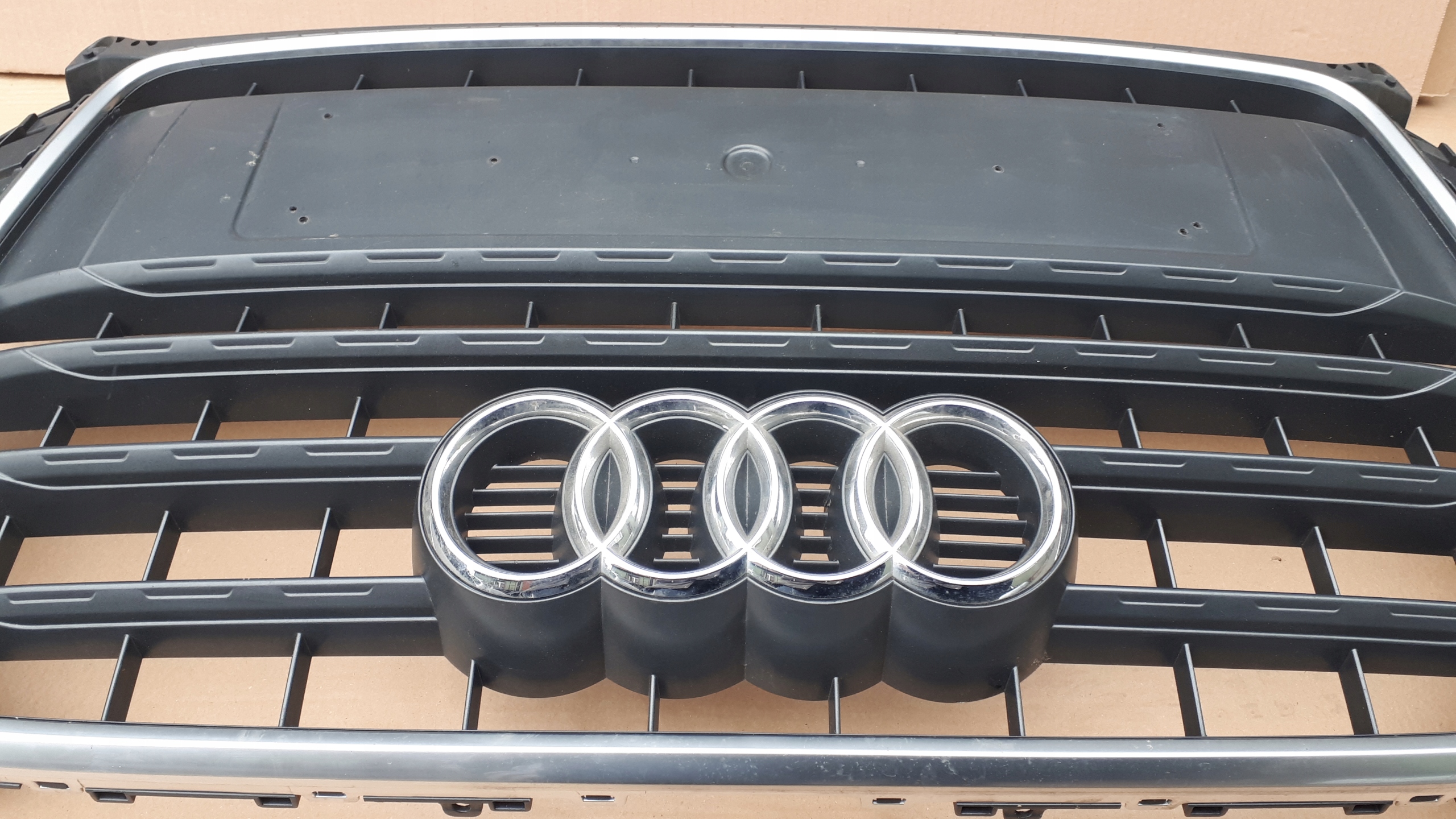 Audi Q3 Kühlergrill FRONTGRILL Kühlergitter 8U0853653M - Thumbnail 9