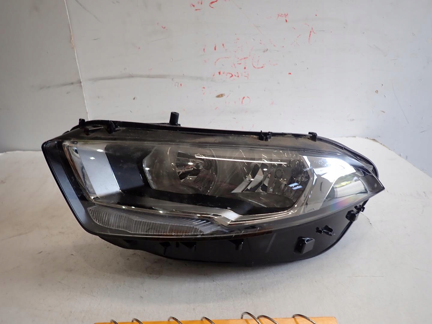 light front front left MERCEDES A-KLASA W177 2018- A1779062100