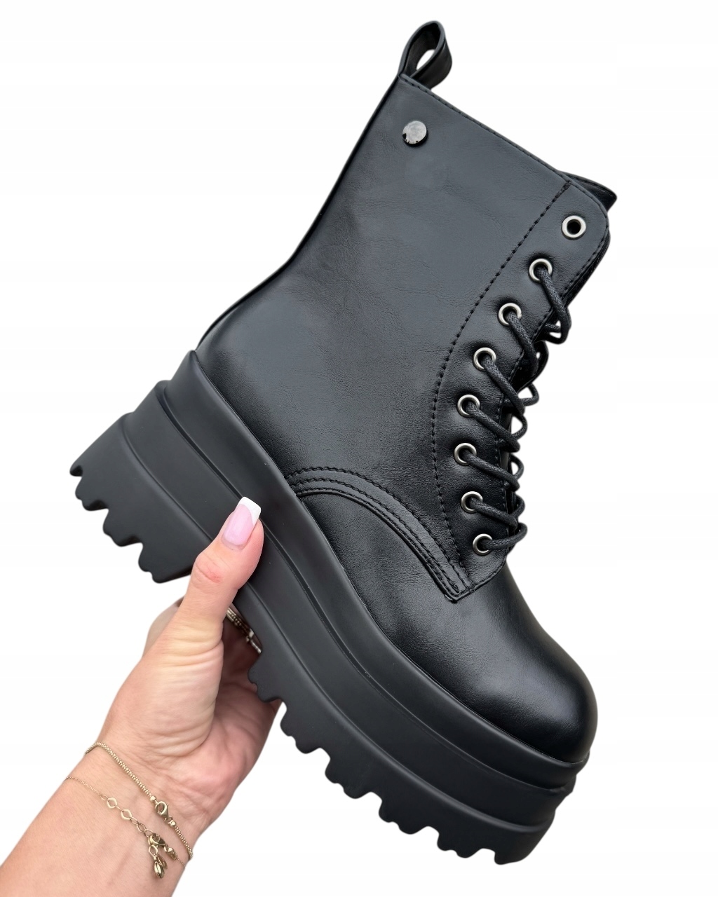 Pevné Kotníkové Boty Na Platformě Kanady Černé Eko Kožené Boty Pro Mládež 39