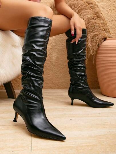 KOZAKI DAMSKIE CZARNE WSUWANE LEKKI OBCAS 36 ŁJA Płeć kobieta