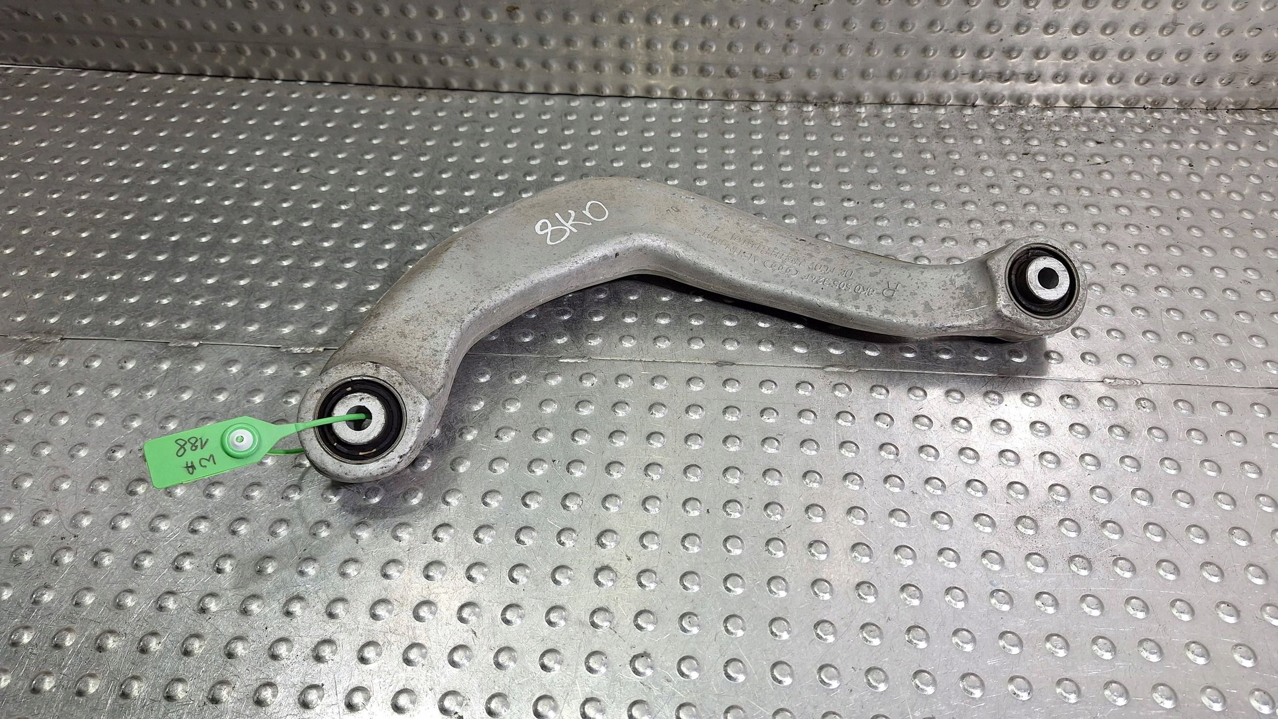Querlenker rechts heck 8K0505324F AUDI A4 B8 A5 8T A7 A6 C7 Q5 8R