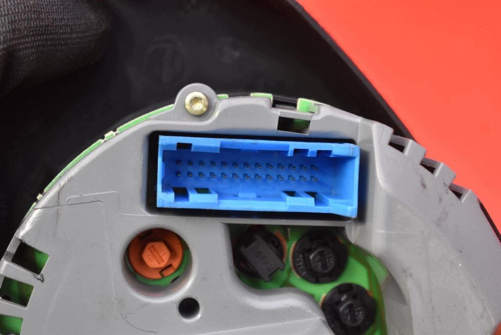 dials dials EU 8D0919034B AUDI A4 B5 1.6 8V 101 KM 94-99