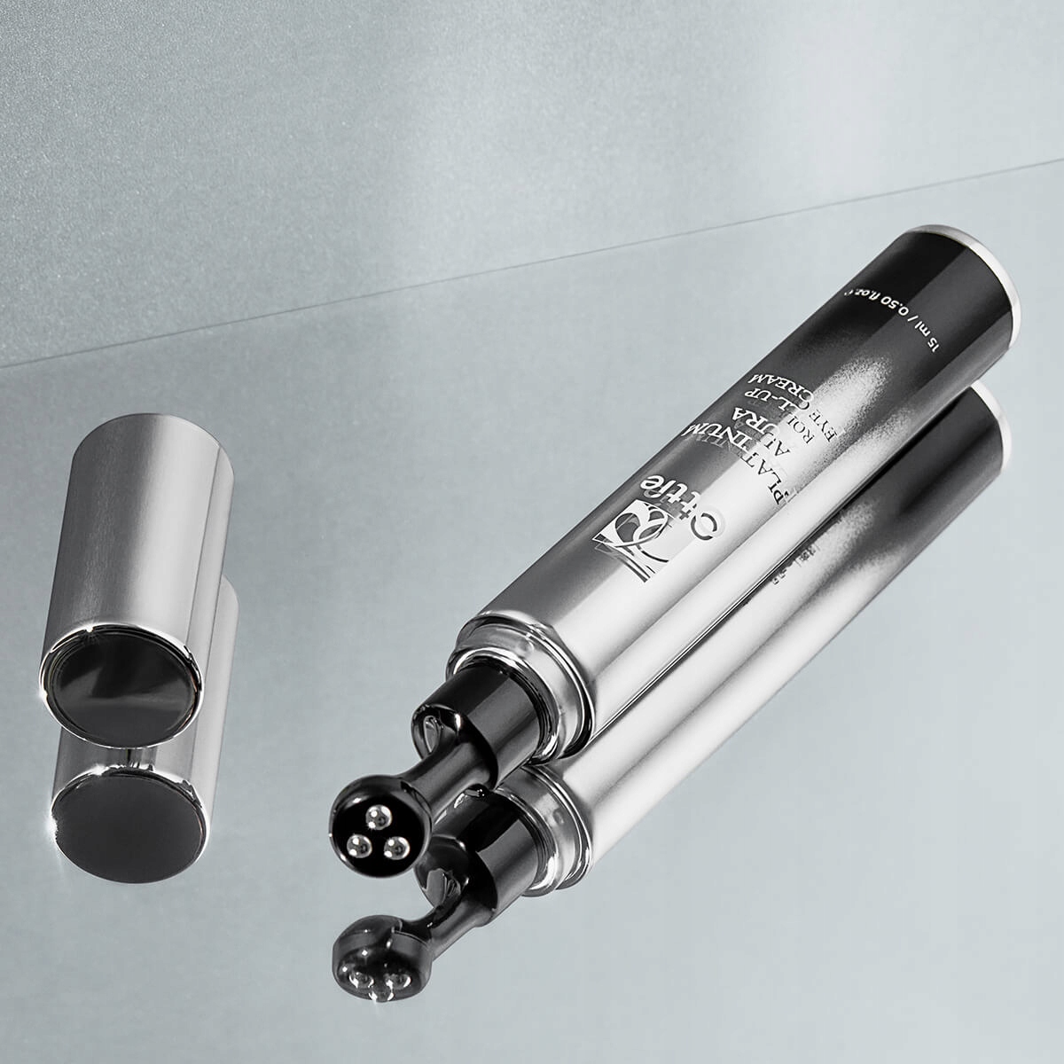 Protistárnoucí oční krém s platinou Ottie Platinum Aura, 15 ml