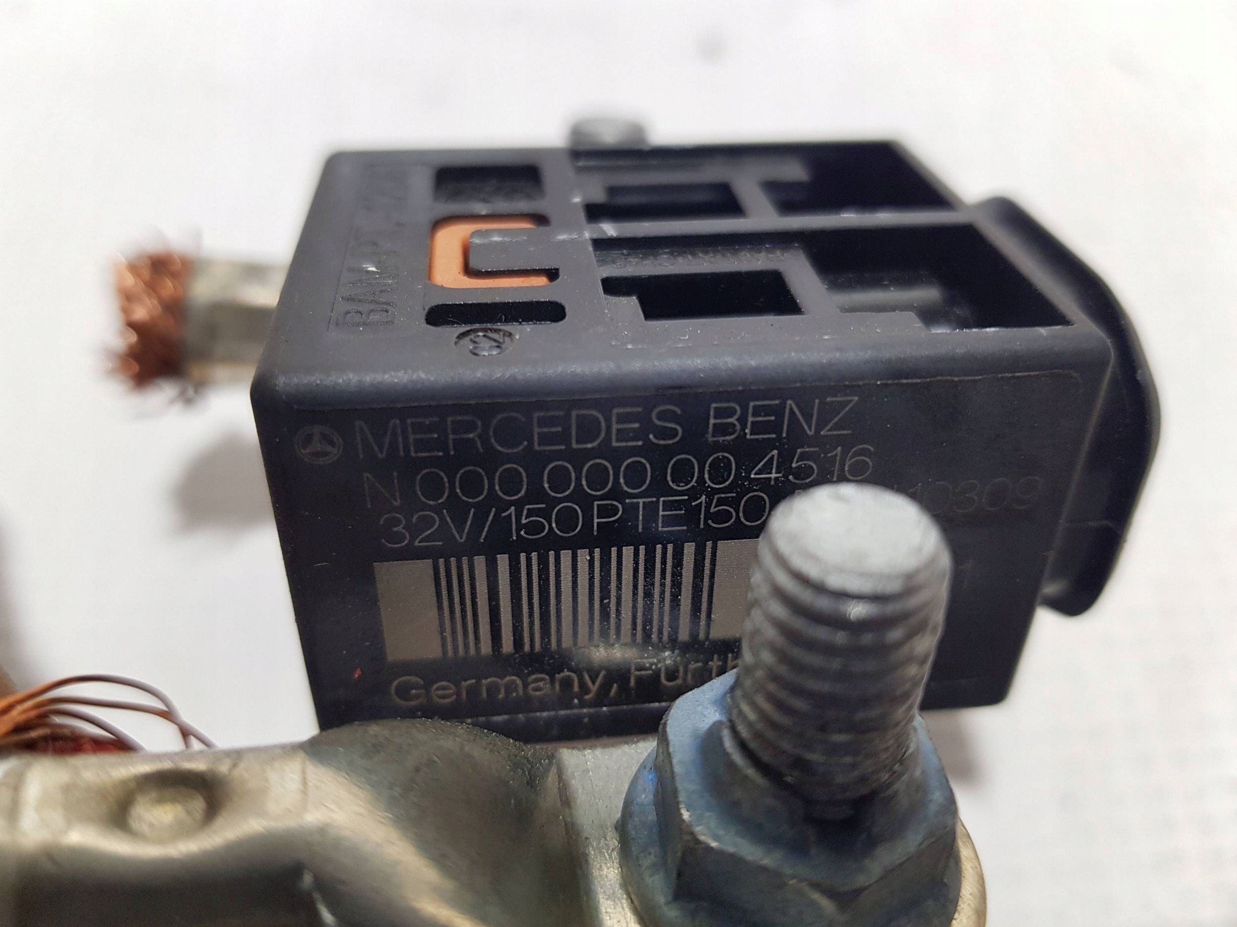 fuse PIROTECHNICZNY MERCEDES GL X164 ML W164