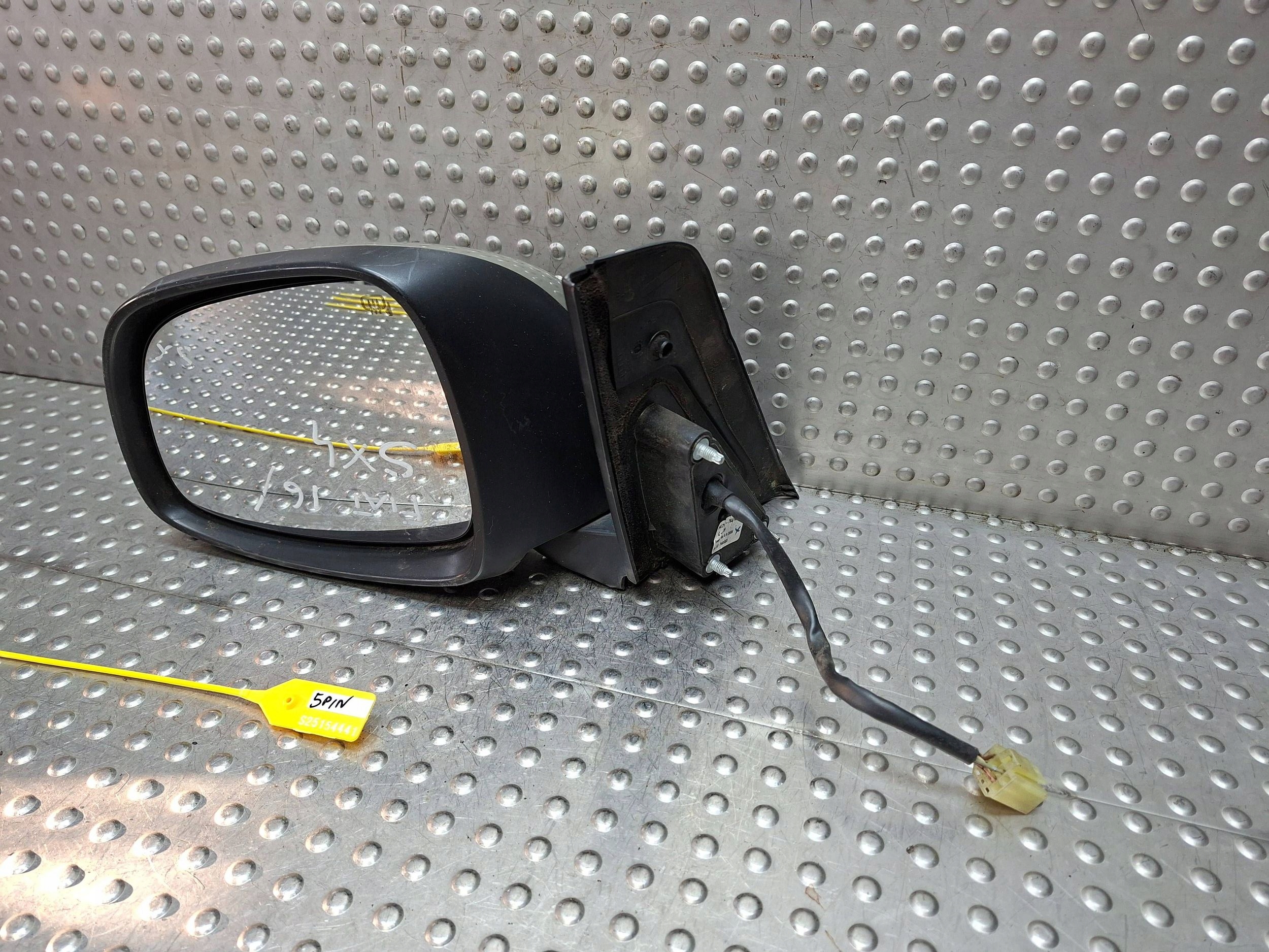mirror left SUZUKI SX-4 06- 5 PIN EU