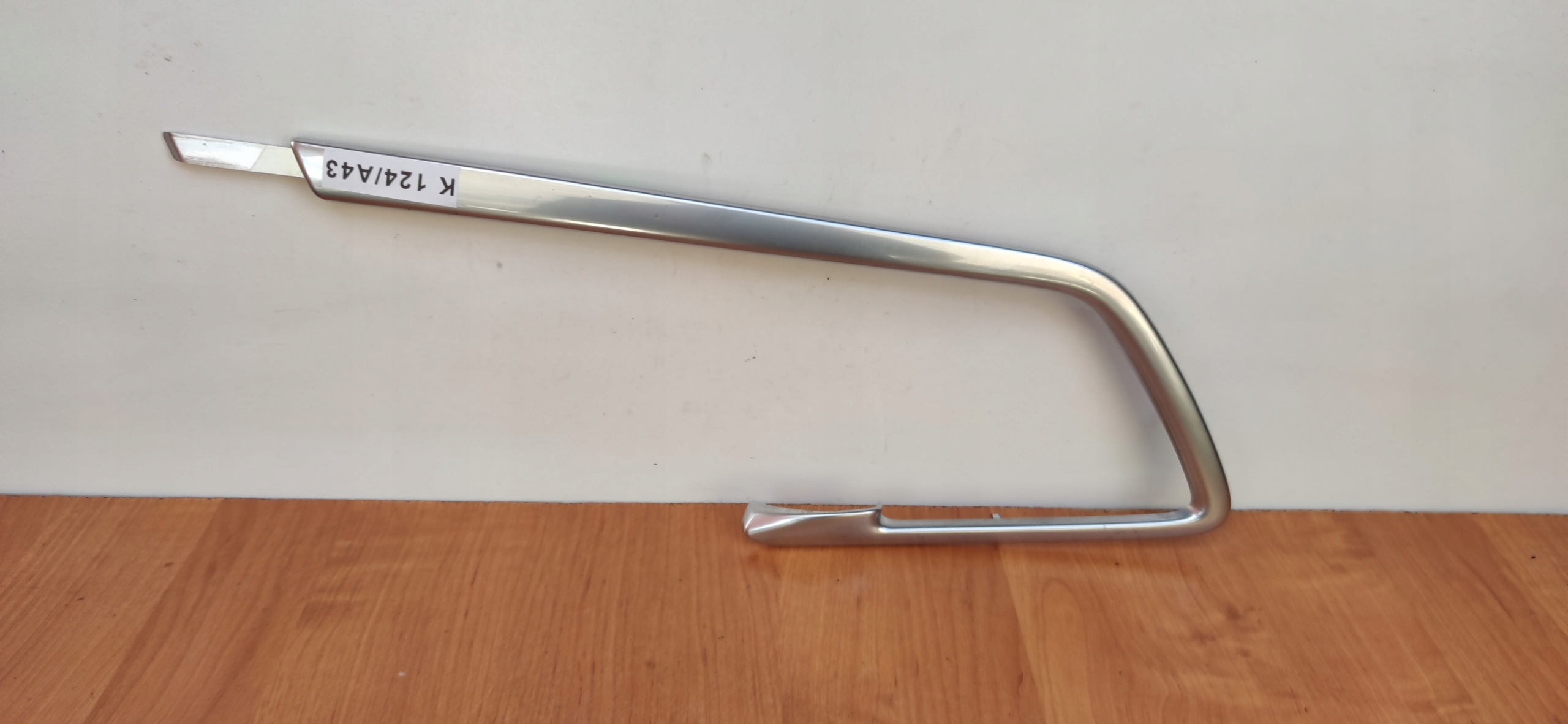 VOLVO XC60 right moulding upholstery door front