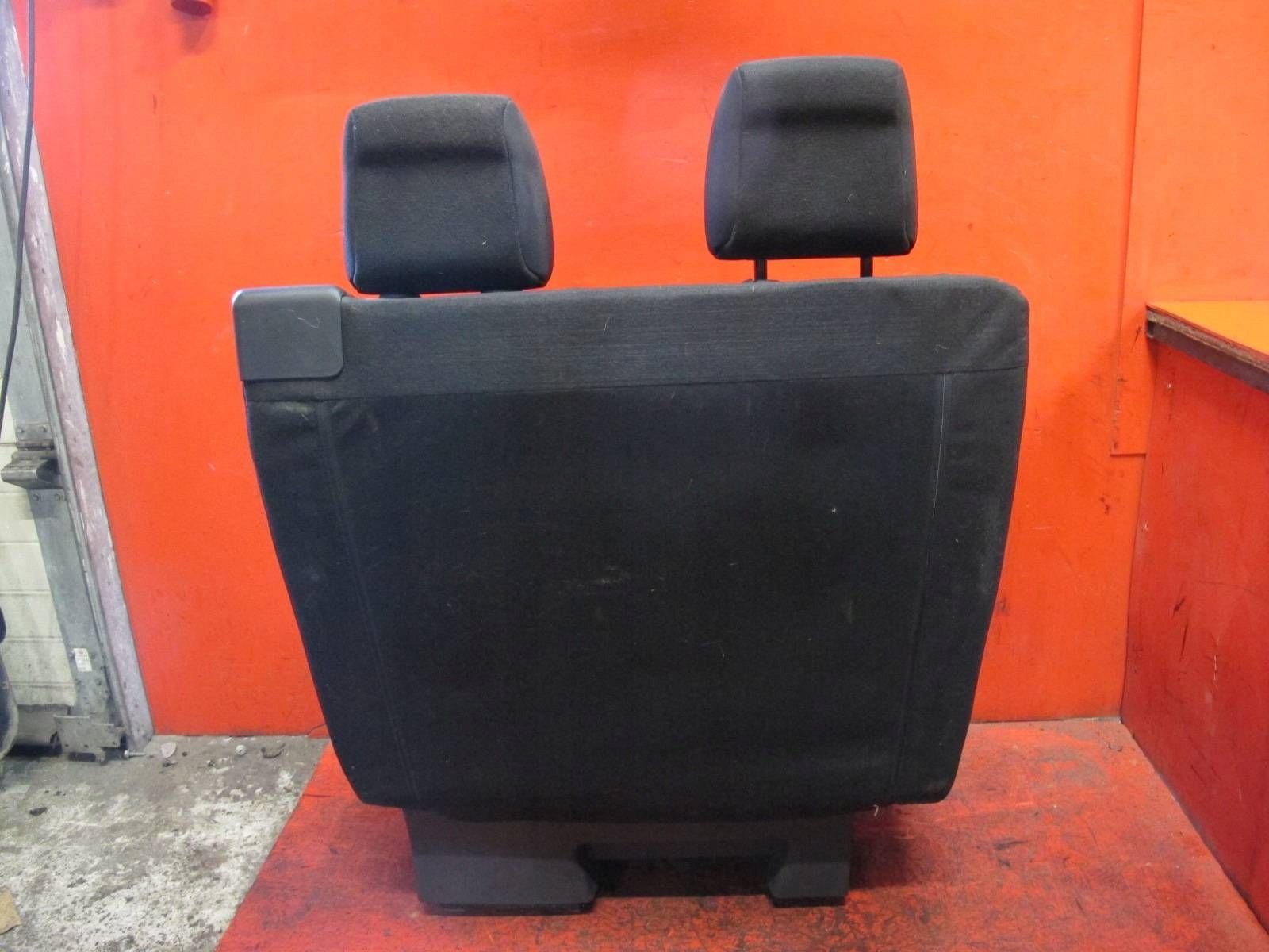 VIVARO C JUMPY SCUDO EXPERT III PROACE II Sitz Sitze EU