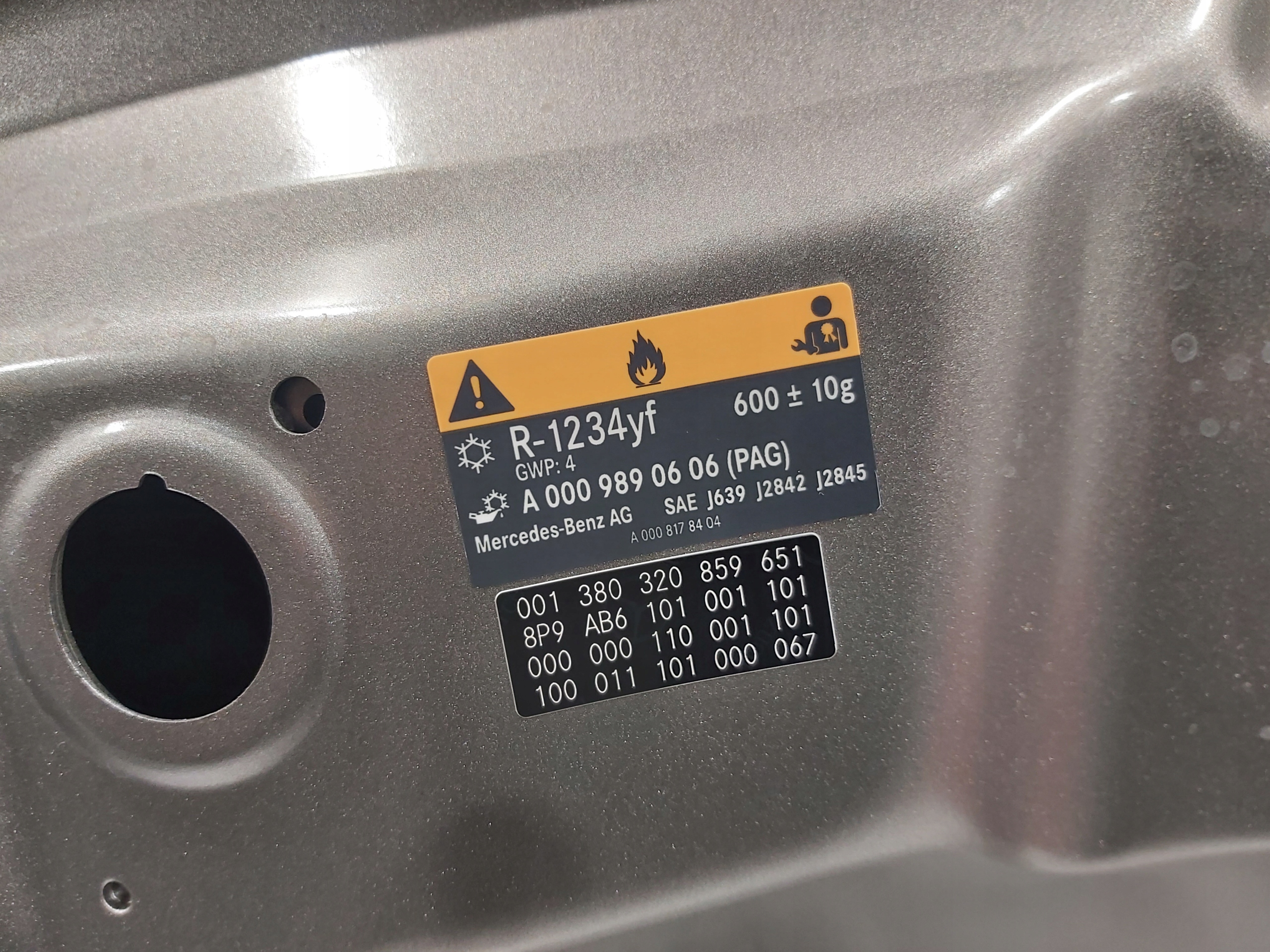 MASKA MERCEDES EQC W293 Wersja Europejska