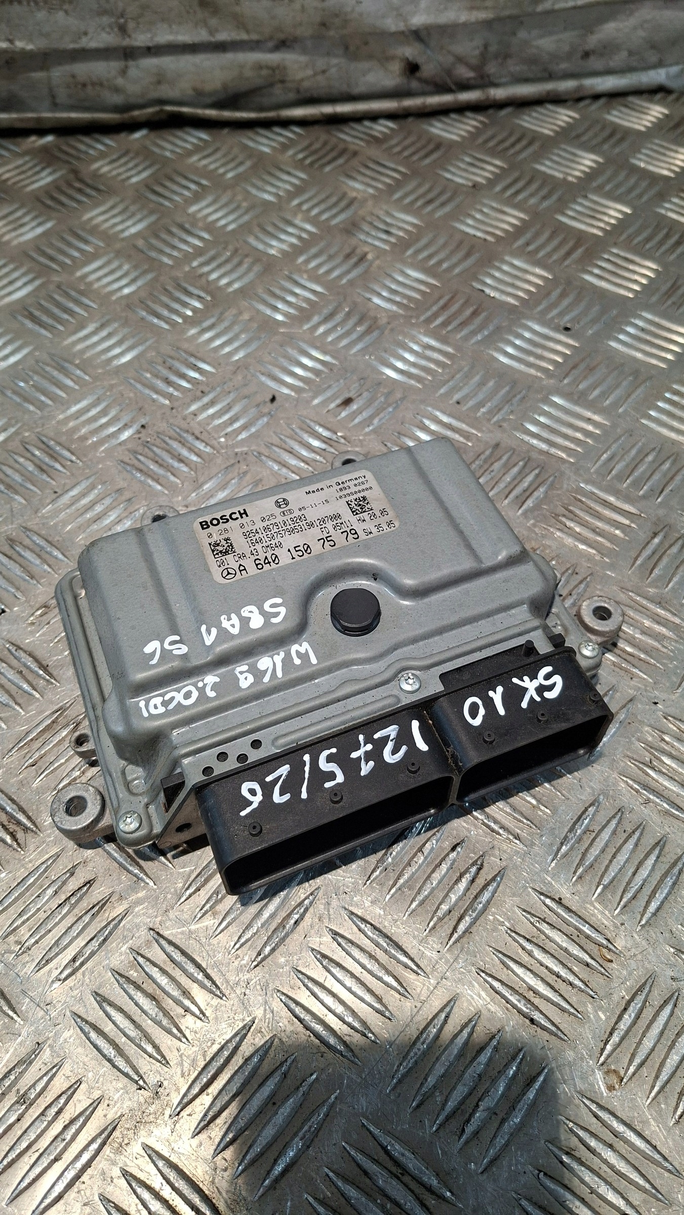 control unit of the engine MERCEDES W169 2.0CDI