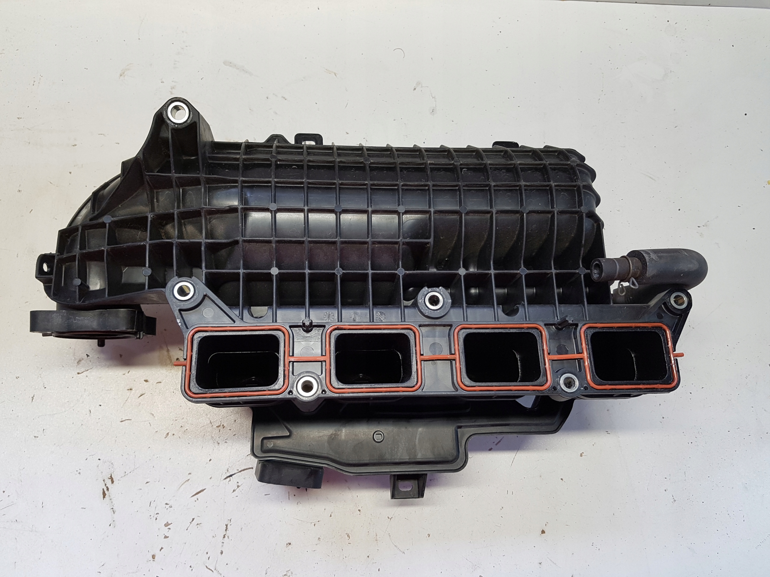 LEXUS NX 300H 2.5 HYBRID INDUCTION MANIFOLD