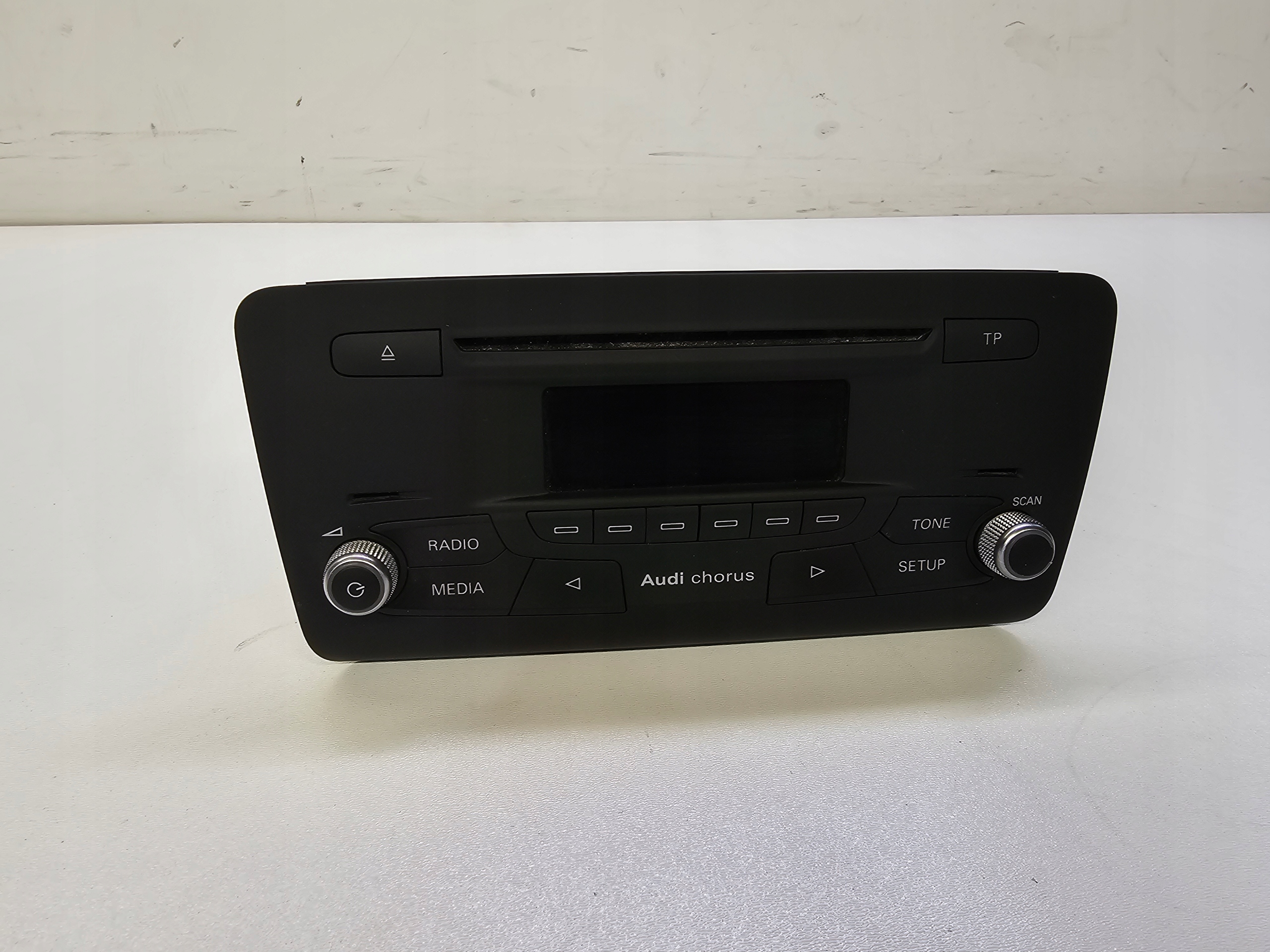 RADIO AUDI CHORUS AUDI A1 8X 8X0035160A