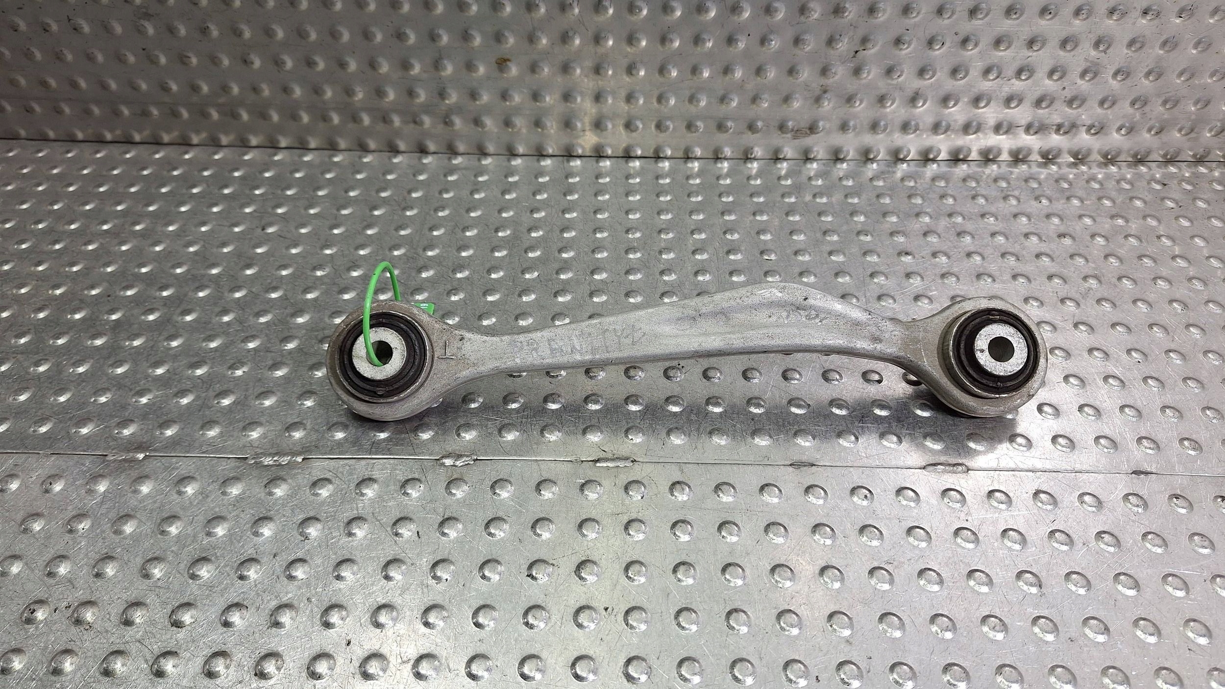 Querlenker rechts heck 8K0501530N AUDI A4 B8 A5 8T A7 A6 C7 Q5 8R