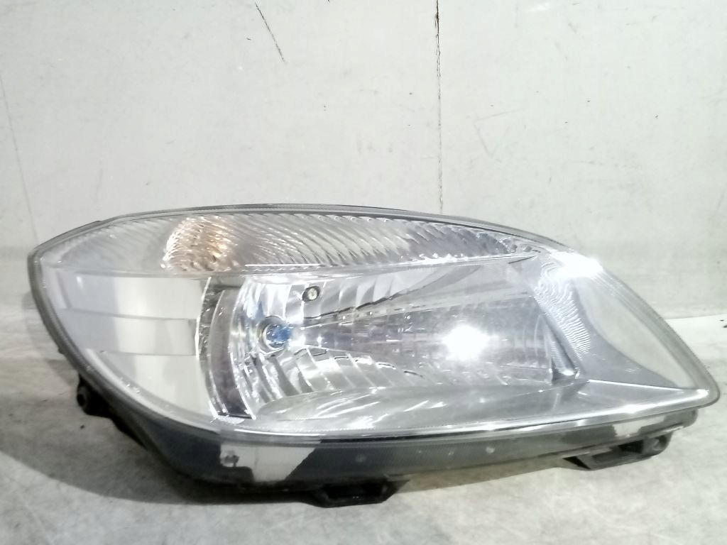 Skoda Fabia II 2 light right front front
