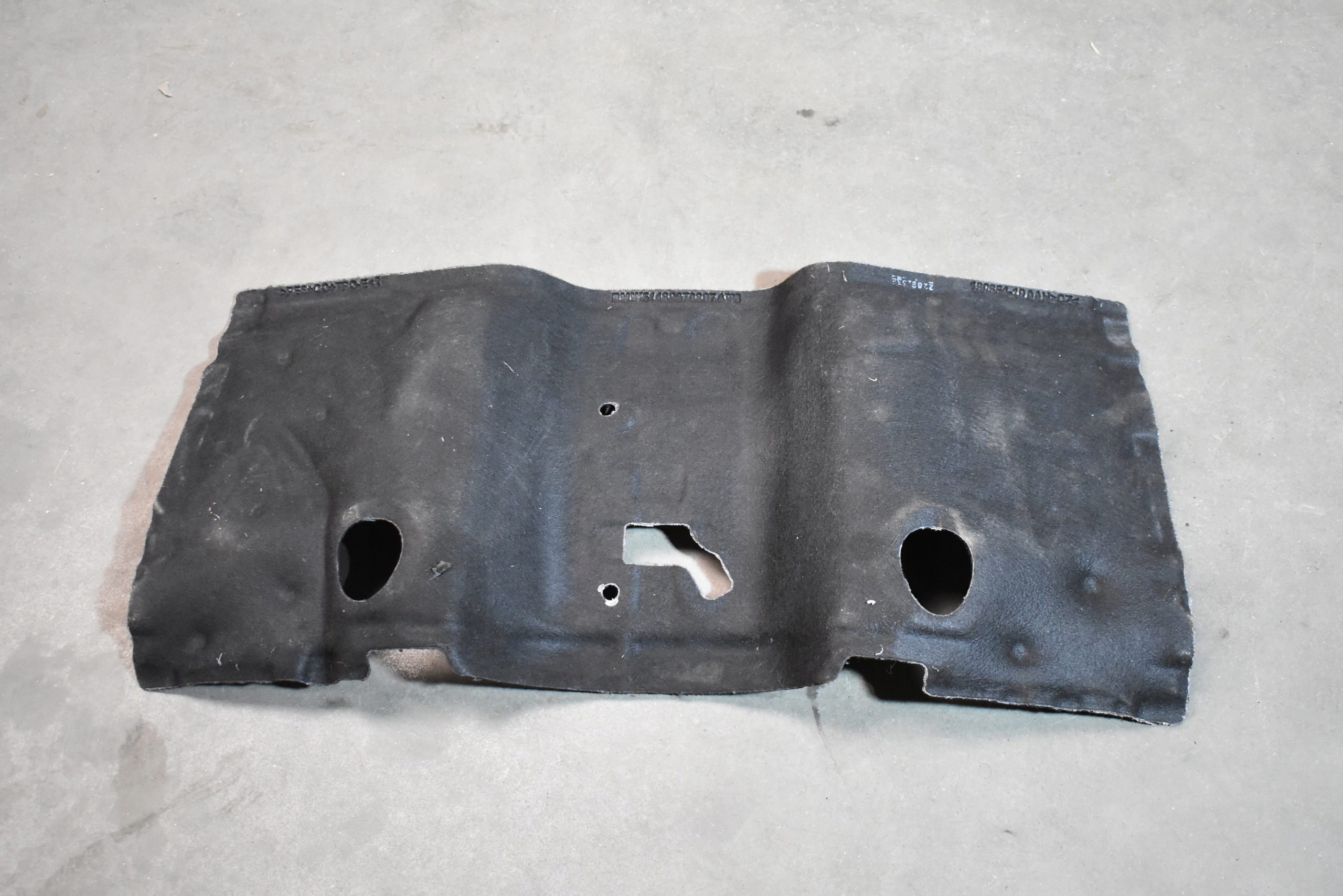IDEALNE Insonorisation BMW G70 1