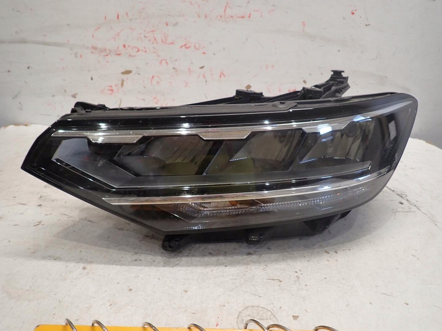 light front front left VW PASSAT B8 LIFT 2019- FULL LED 3G1941035P