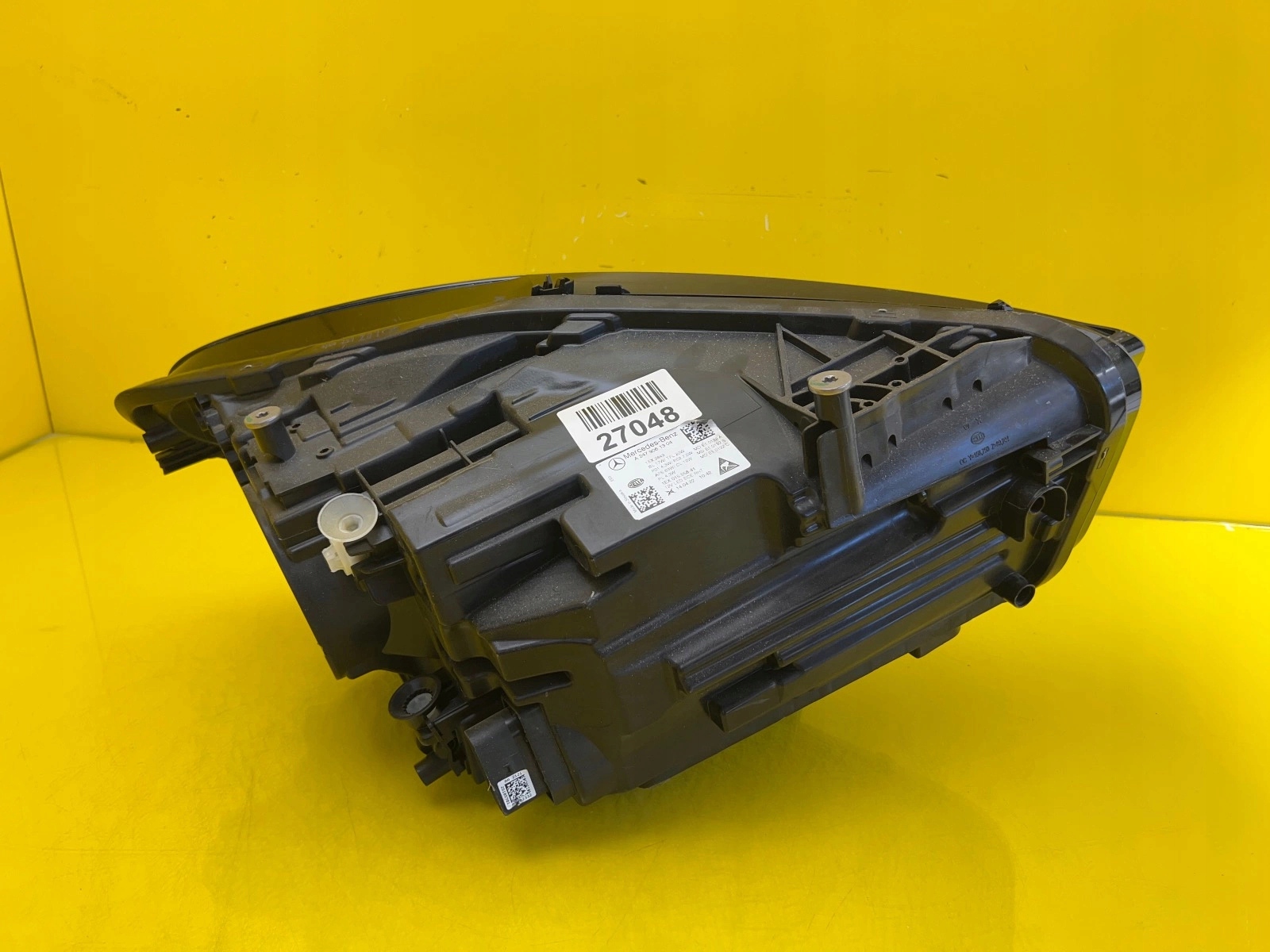 light left Mercedes B-Klasa W247 Full Led Multibeam A2479061304