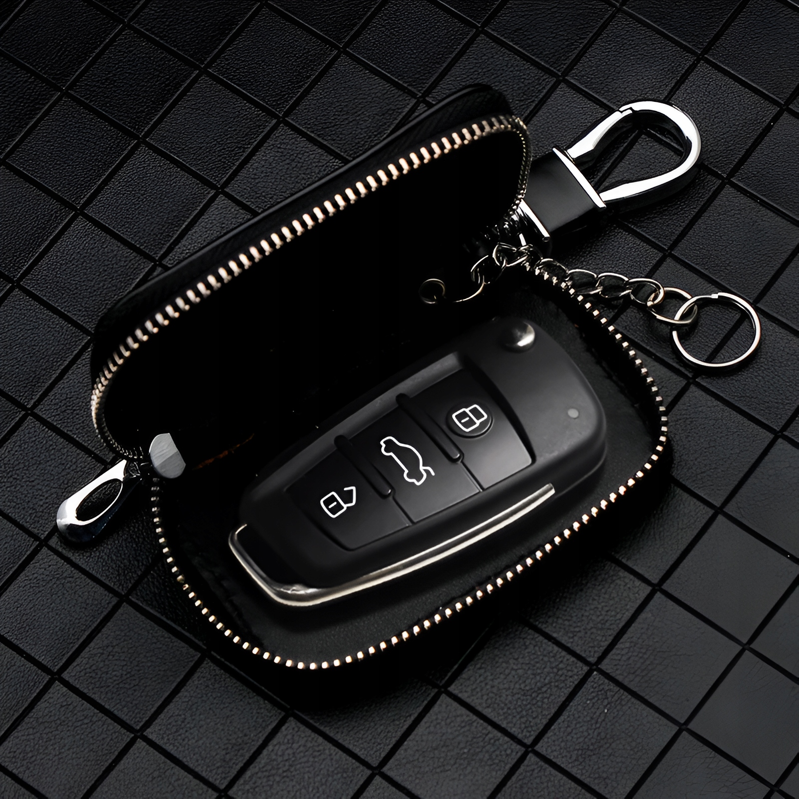 EKOSKÓRA ETUI SASZETKA POKROWIEC NA KLUCZE KLUCZYK SAMOCHODOWY HYUNDAI LOGO Szerokość produktu 5.6 cm