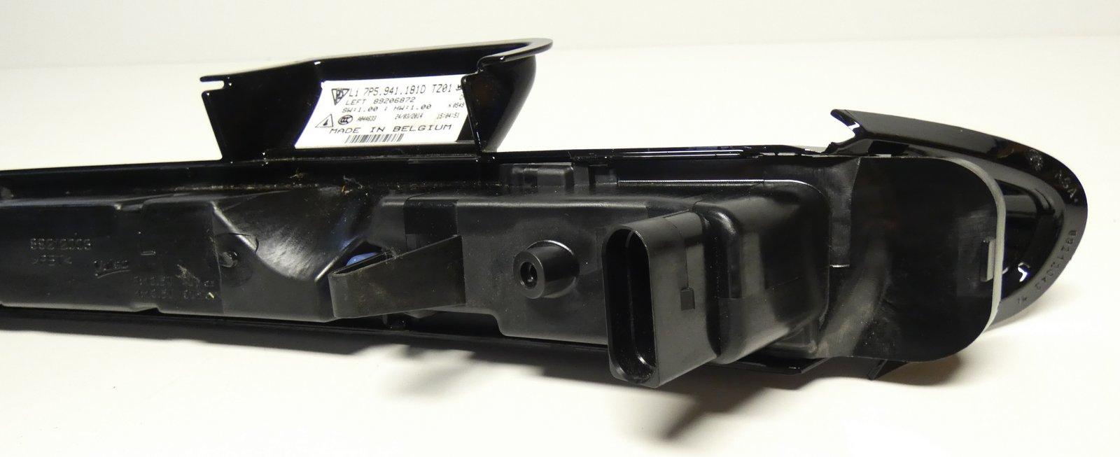 PORSCHE CAYENNE TURBO 7P5941181D 2010-2014 Nebelscheinwerfer links DRL LED