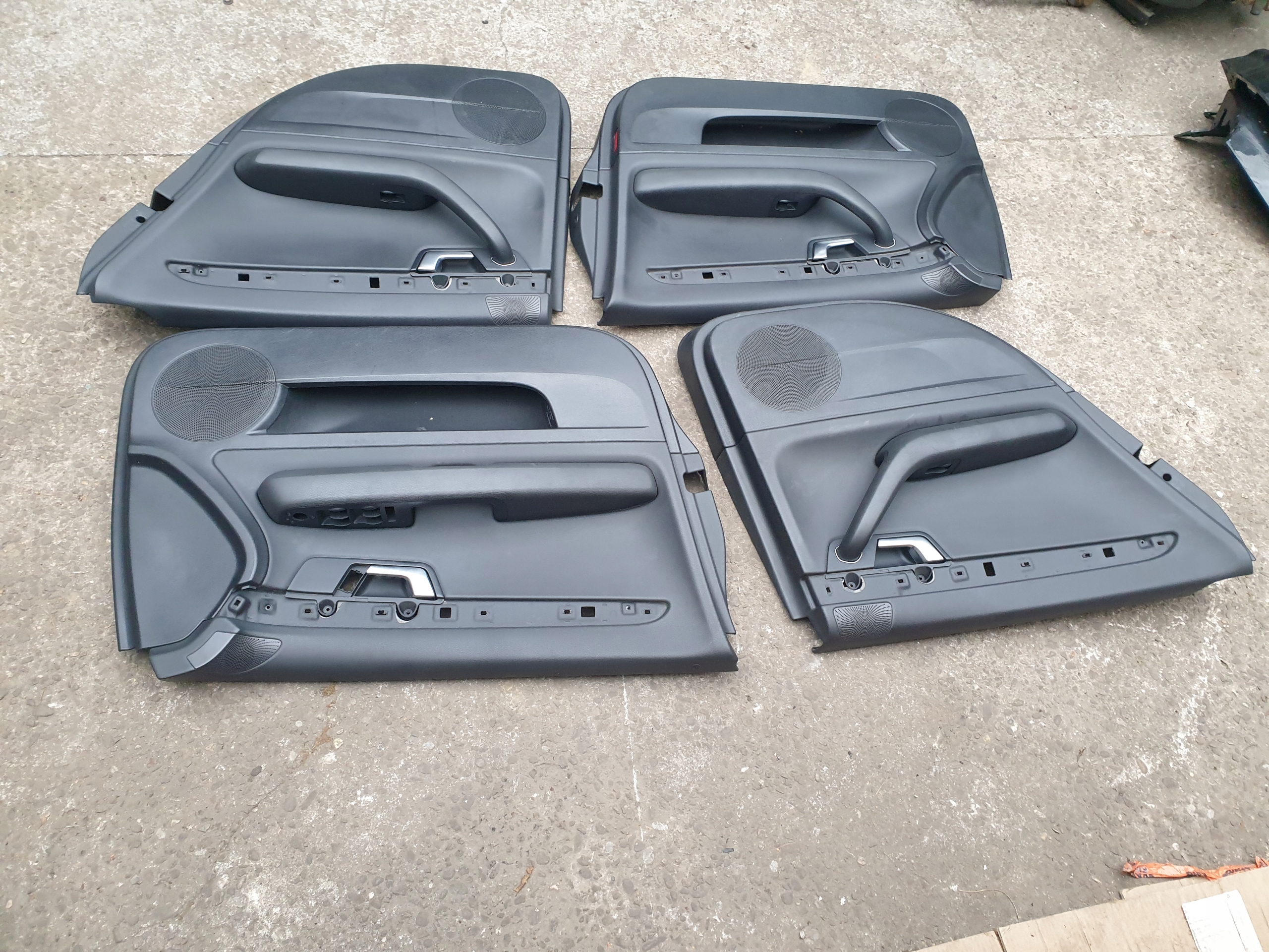 upholstery side for door SEAT EXEO KOMBI 2009-2013 4 SZT