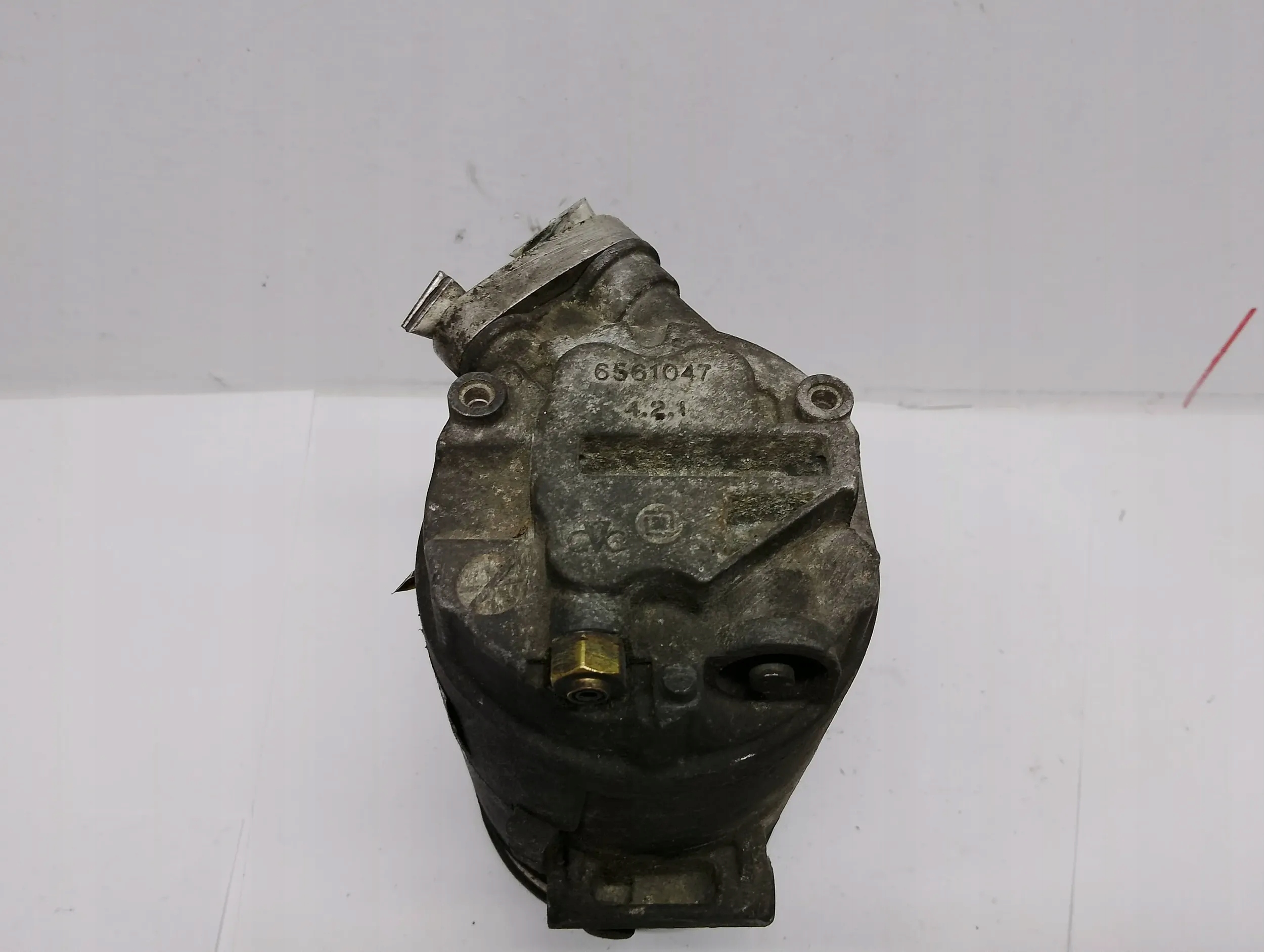 compressor; compressor of the air conditioning Opel Zafira B 6561047