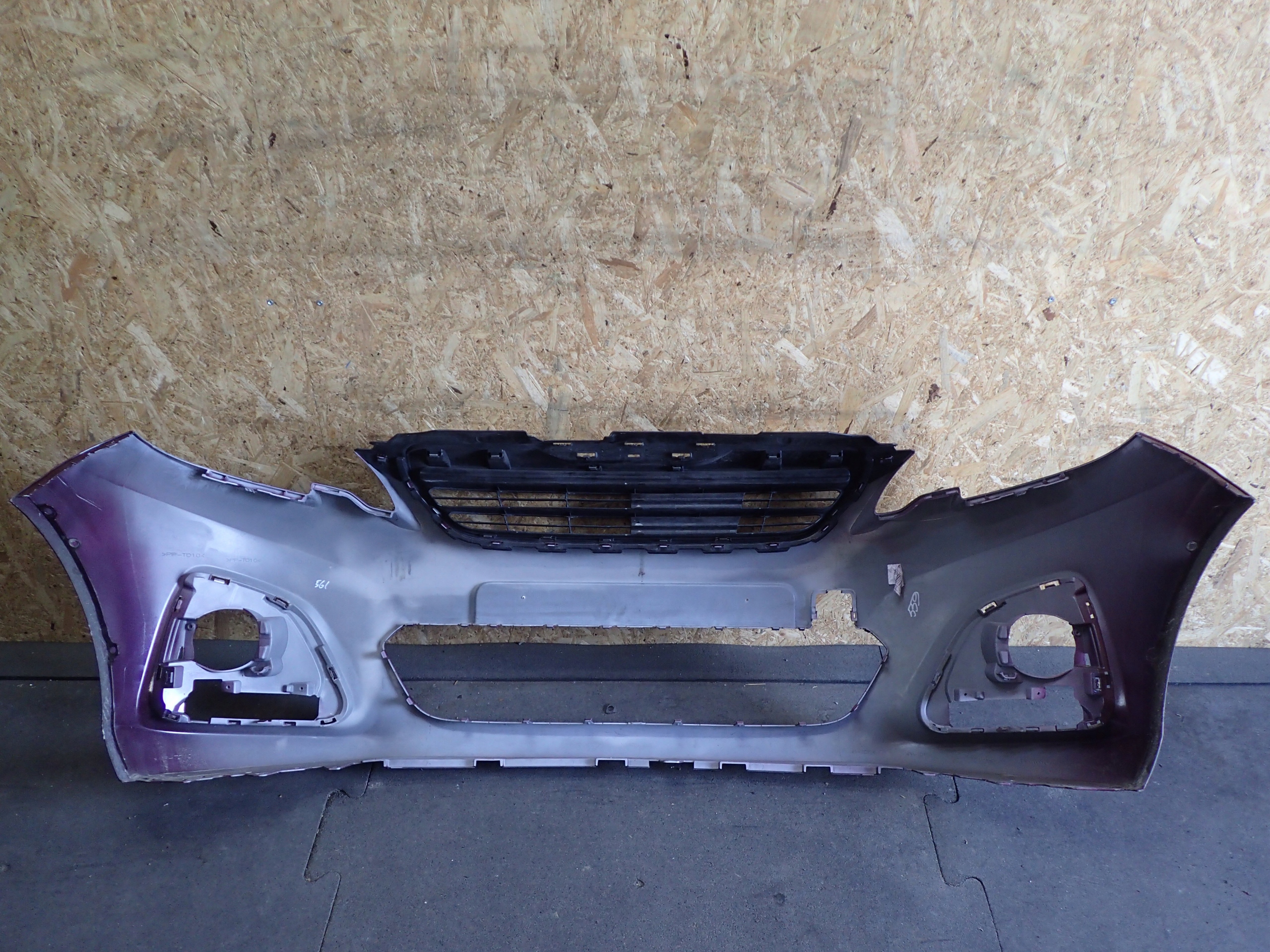 bumper front PEUGEOT 108