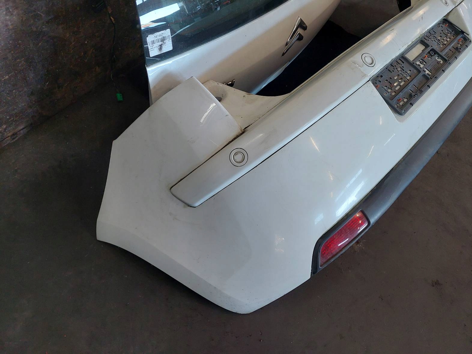 complete rear part CITROEN C4 and EWP trunk door bumper lights