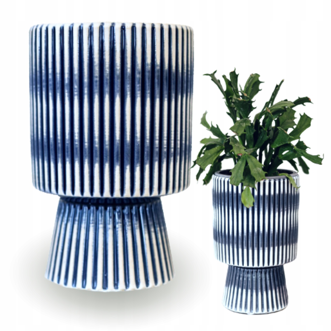 

Osłonka na doniczkę ceramiczna granatowa na stopce