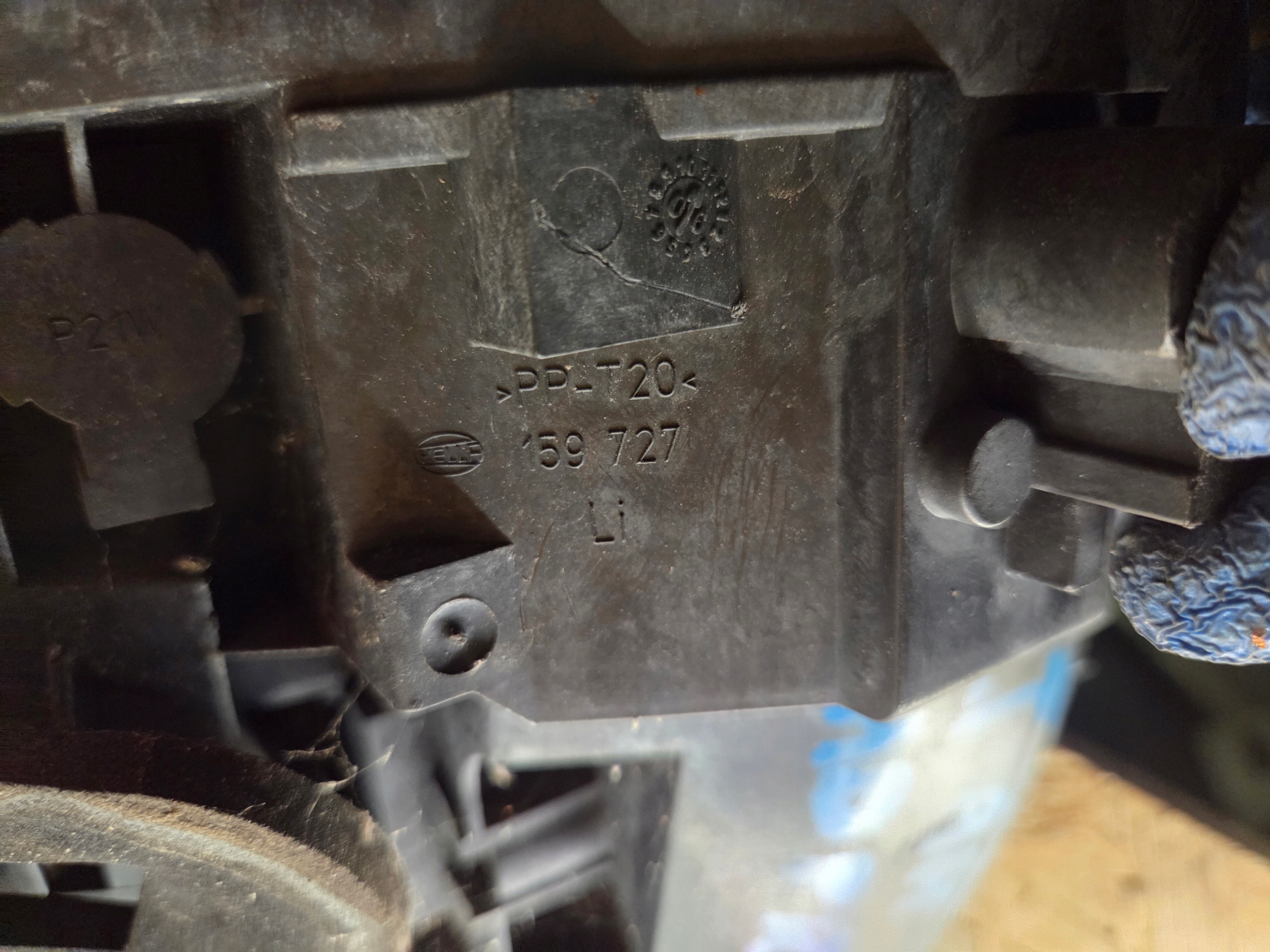 light housing left rear part rear HATCHBACK HB OPEL ASTRA H III 159727