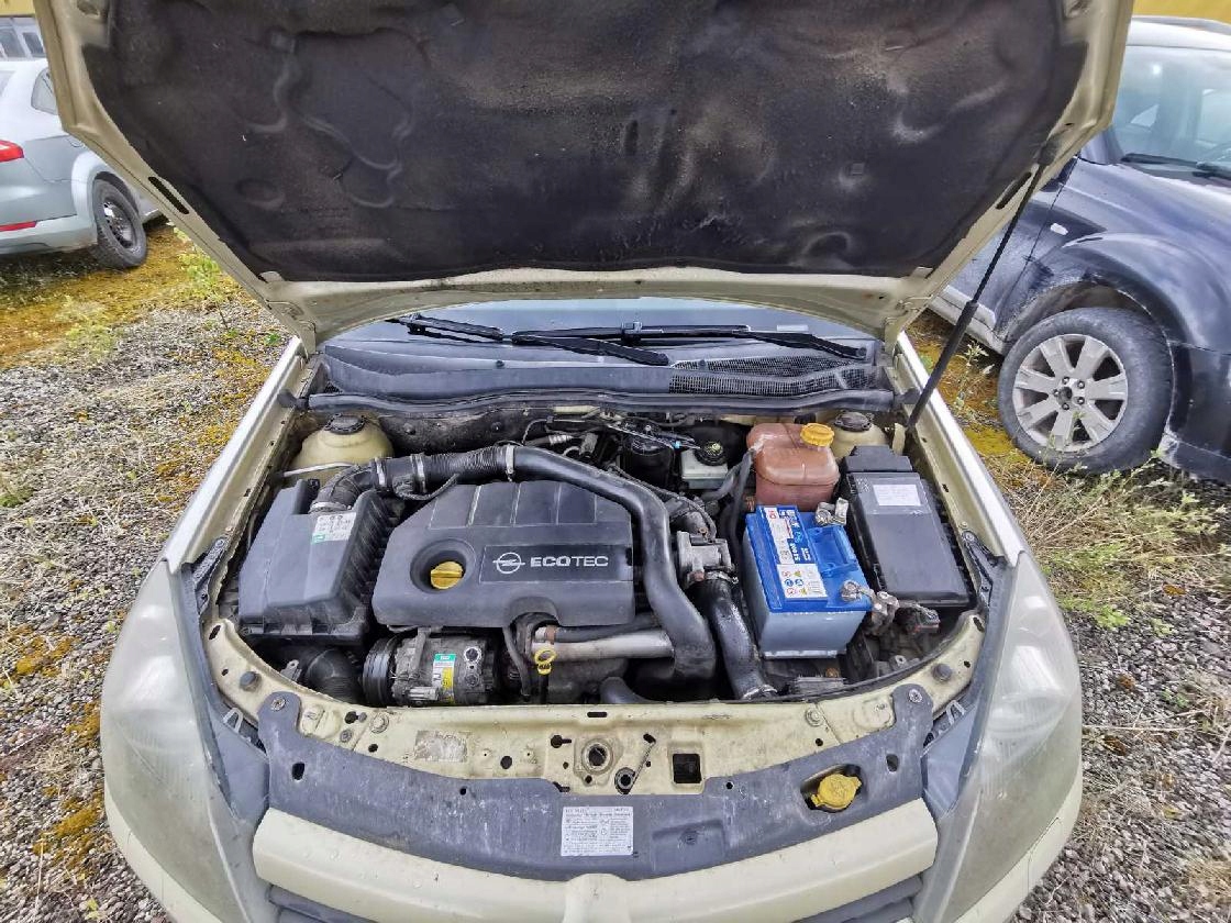 opel Astra шланг интеркулера 2005 1.7л