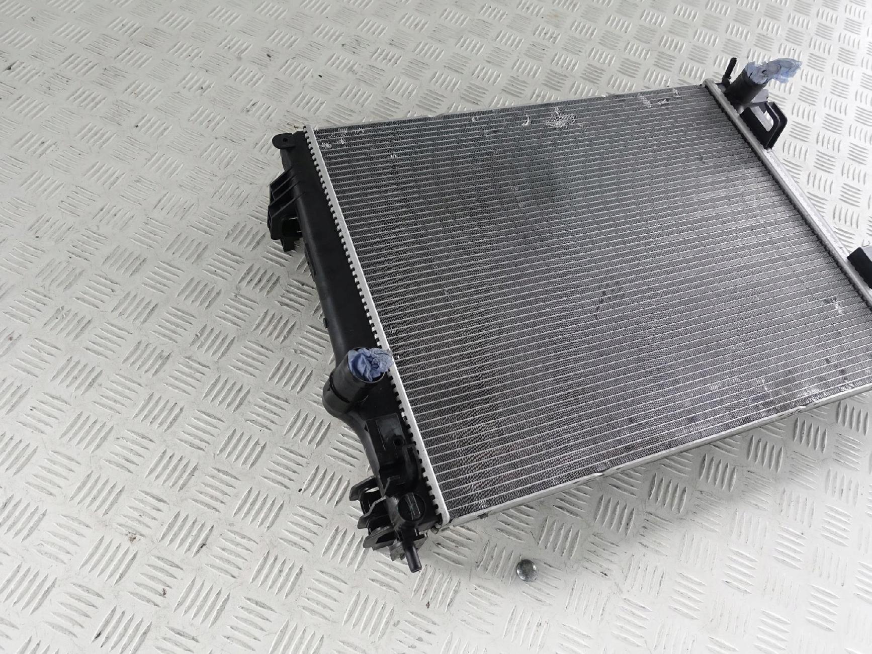 RENAULT SCENIC MEGANE IV TALISMAN water cooler