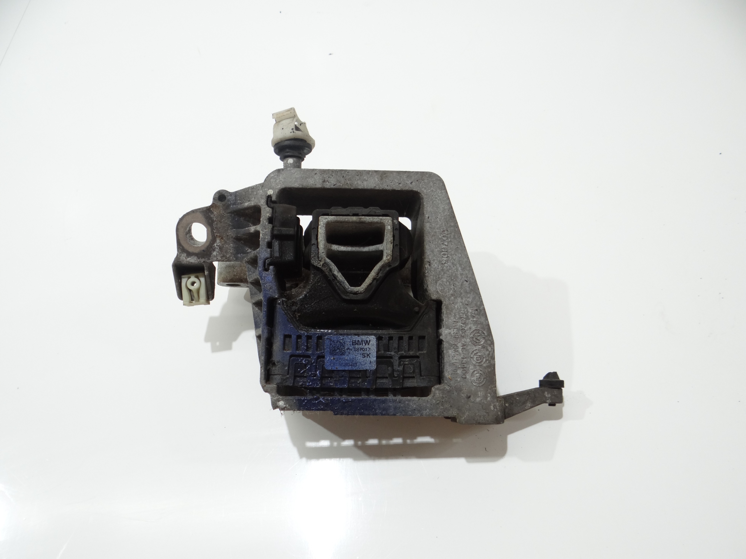 holder engine mount right BMW X1 F48 B47C20A 6875630