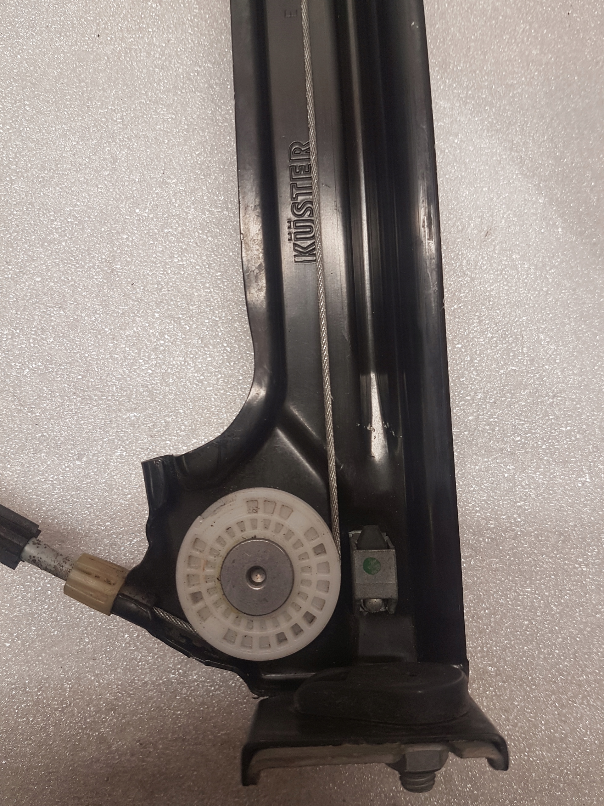 window regulator right front MASERATI GHIBLI 6700098150