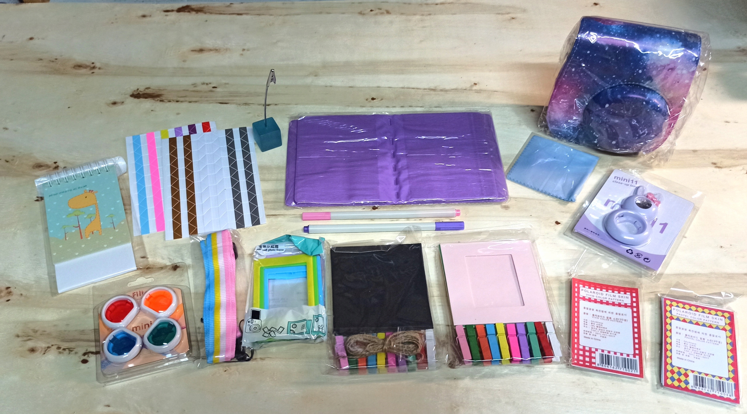 Sada 14v1 LoveInstant pro FujiFilm Instax Mini 11