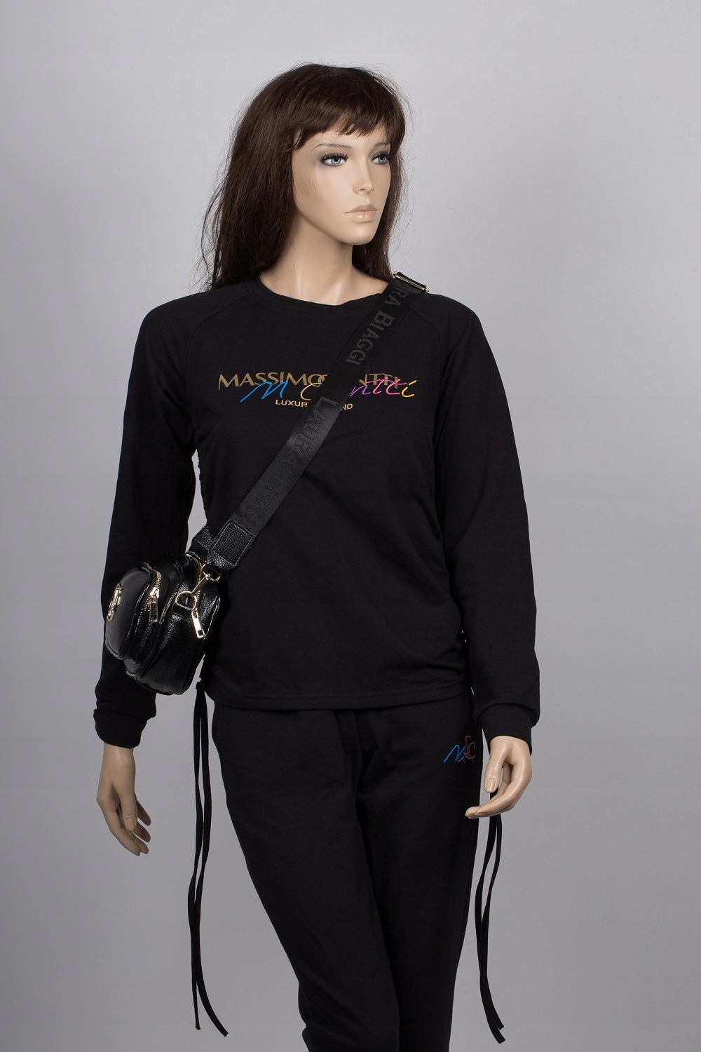 LISTONOSZKA LAURA BAGGI POLSKA TOREBKA CZARNA LOGO Wzór dominujący bez wzoru