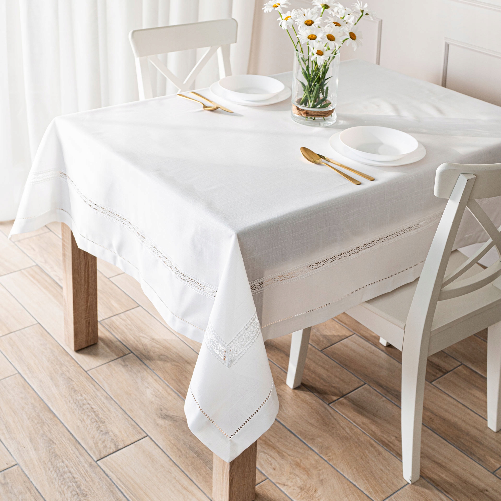 Selvia Ubrus s gipiurou, 140 x 240 cm, barva 001 bílá