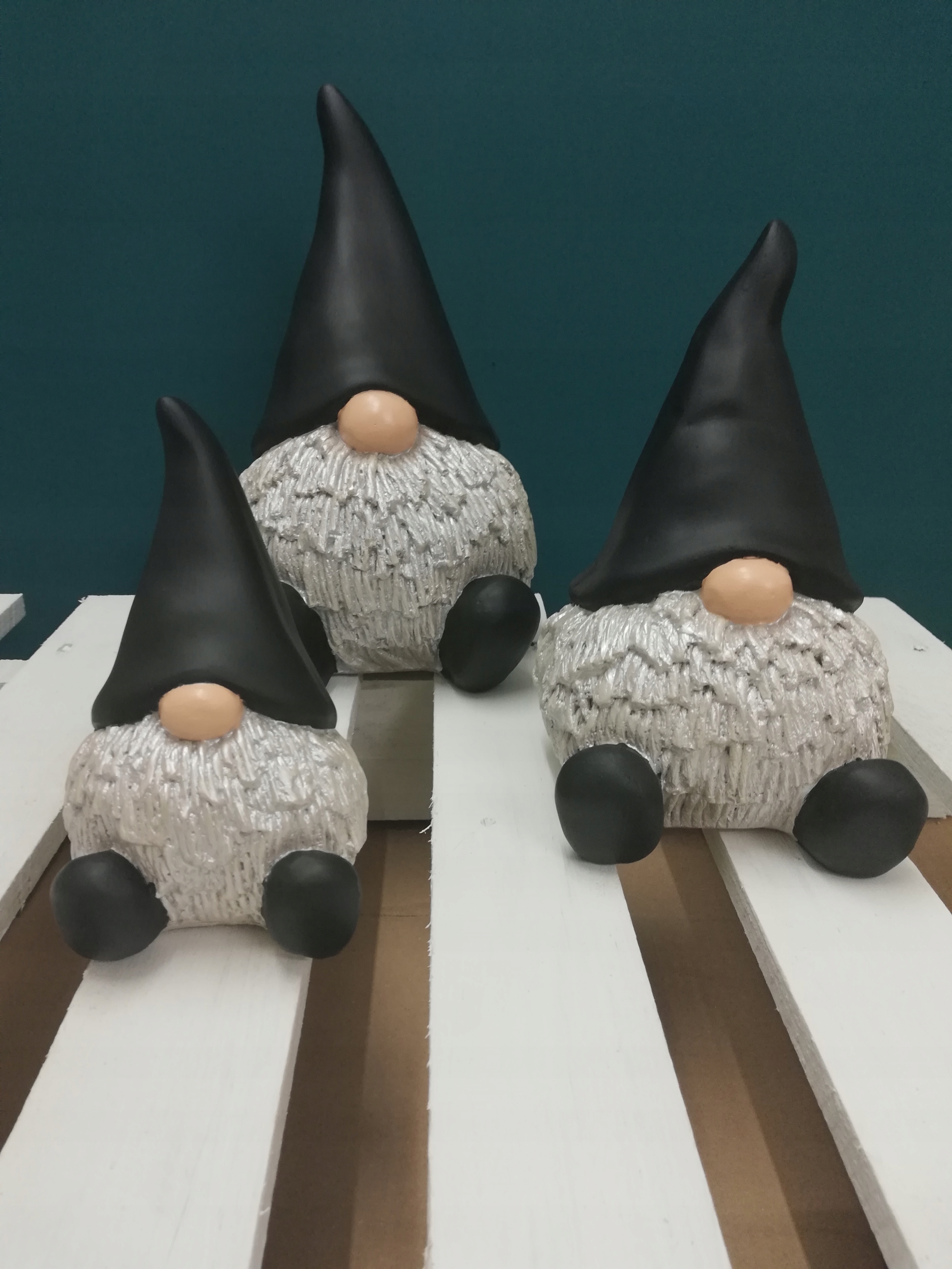 Figurka skrzat komplet do ogrodu domu gnom NOWOŚĆ Producent inna