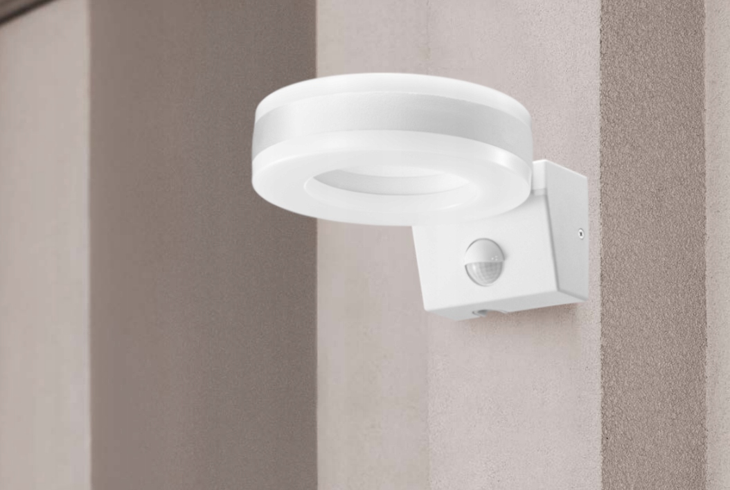 LAMPA KINKIET ZEWNĘTRZNY LED Z CZUJNIK RUCHU 20W Długość/wysokość 8.2 cm