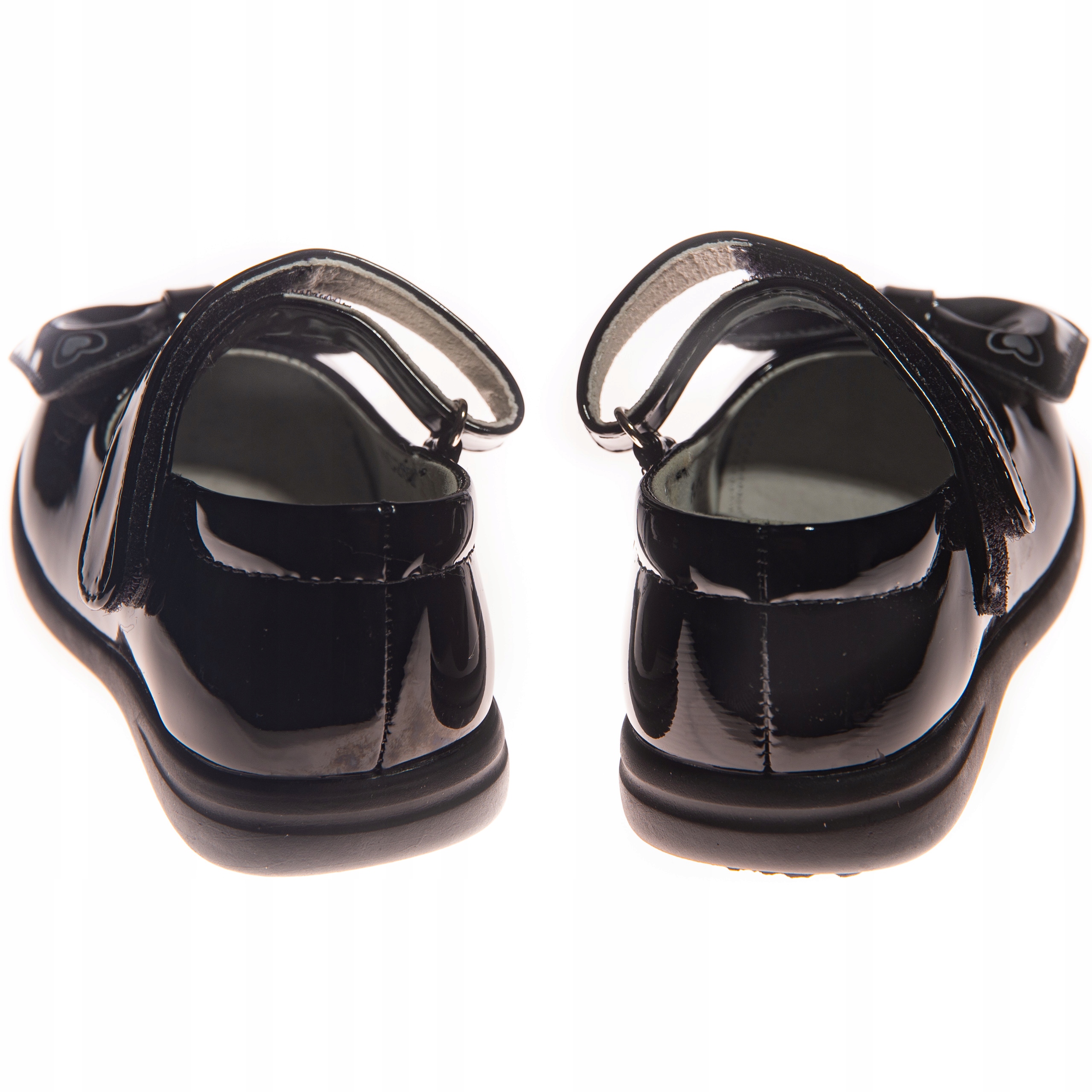 APAWWA LAKIERKI BALERINY DZIECIĘCE CZARNE ROZ.30 Kod producenta MC262