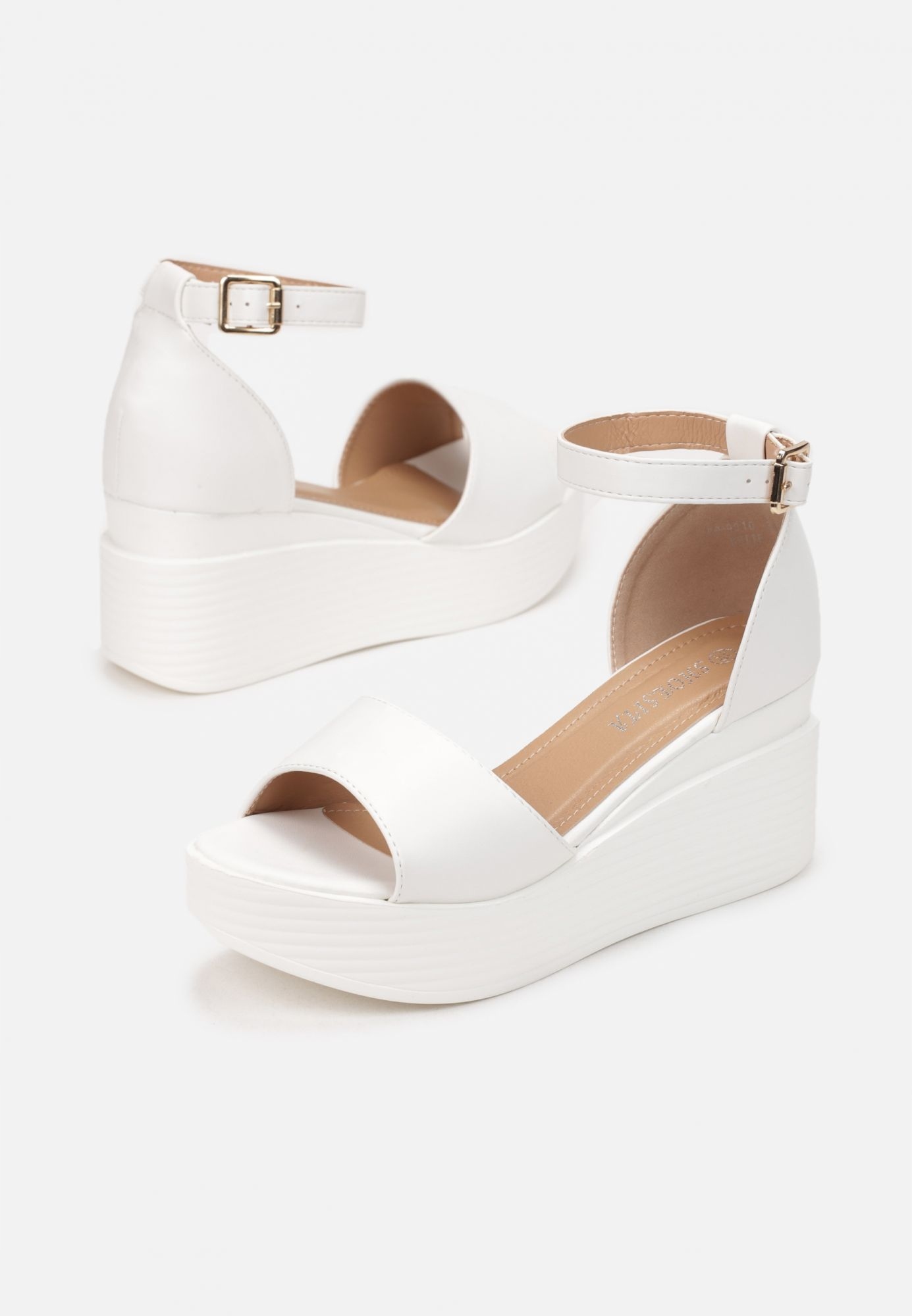 

Born2Be Białe Sandały damskie 40 Casual