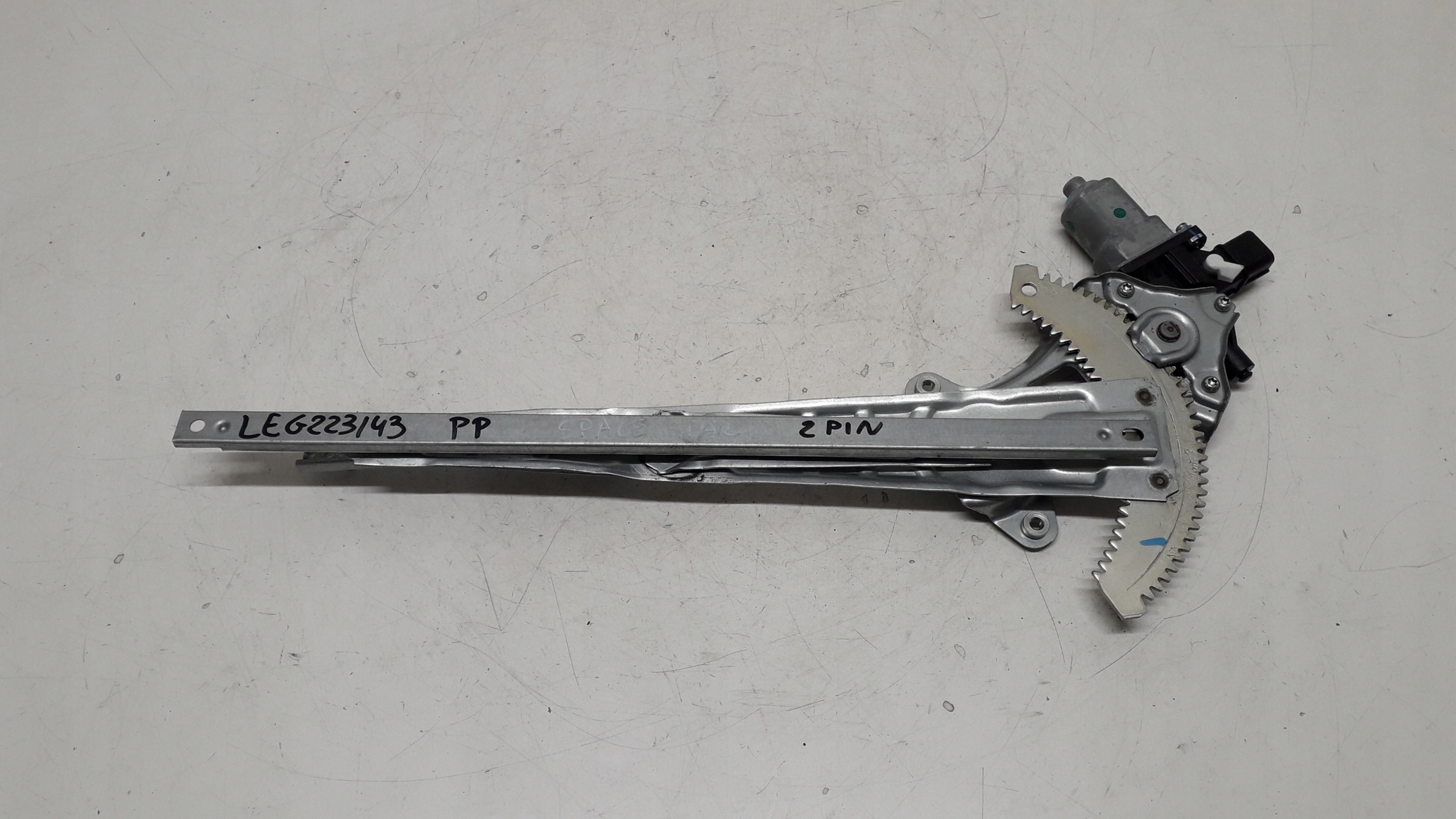 SPACE STAR II 13- MECHANIZM SZYBY PRAWY PRZÓD