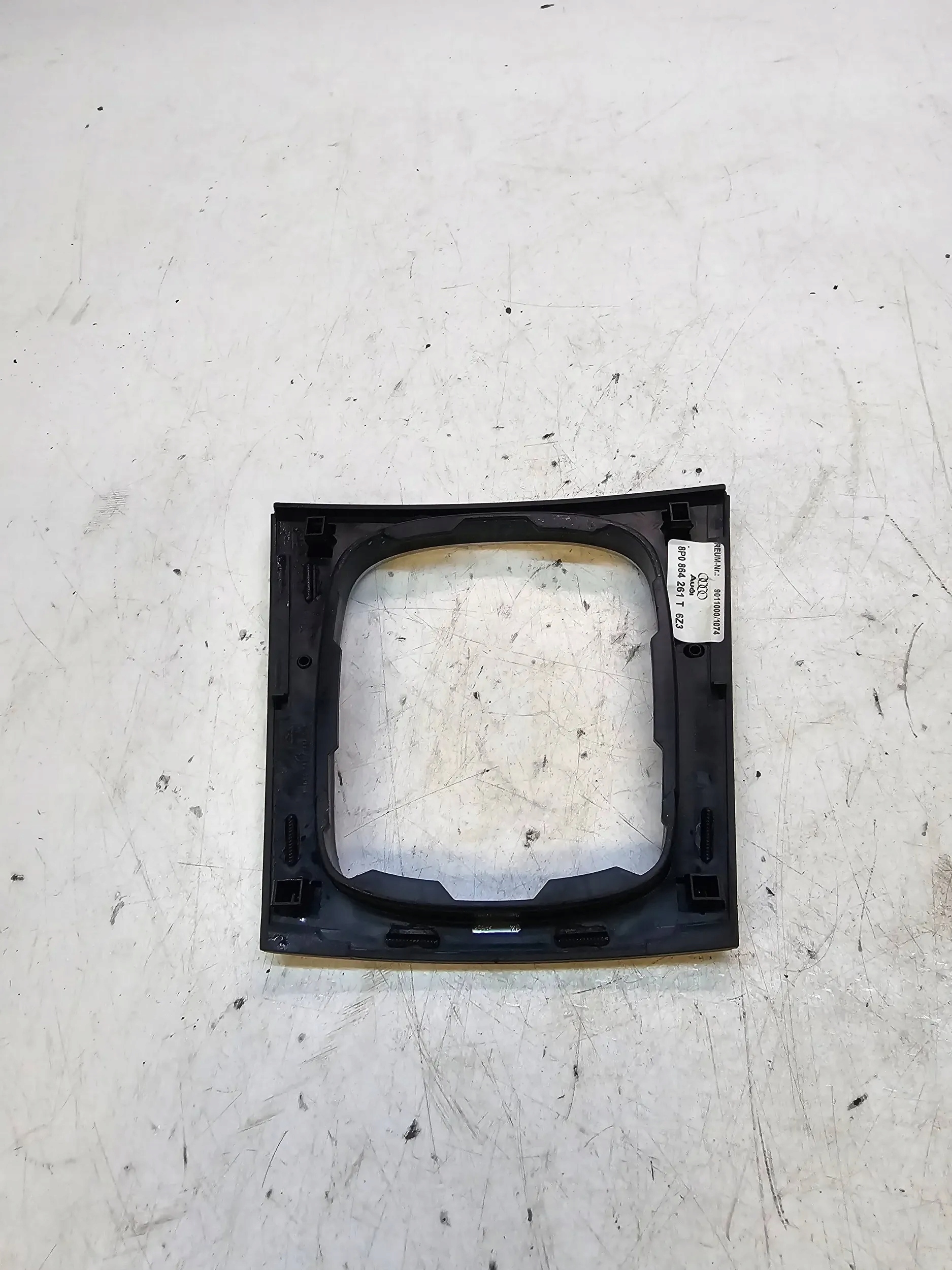 frame MIESZKA changes of the gear AUDI A3 8P 8P0864261T