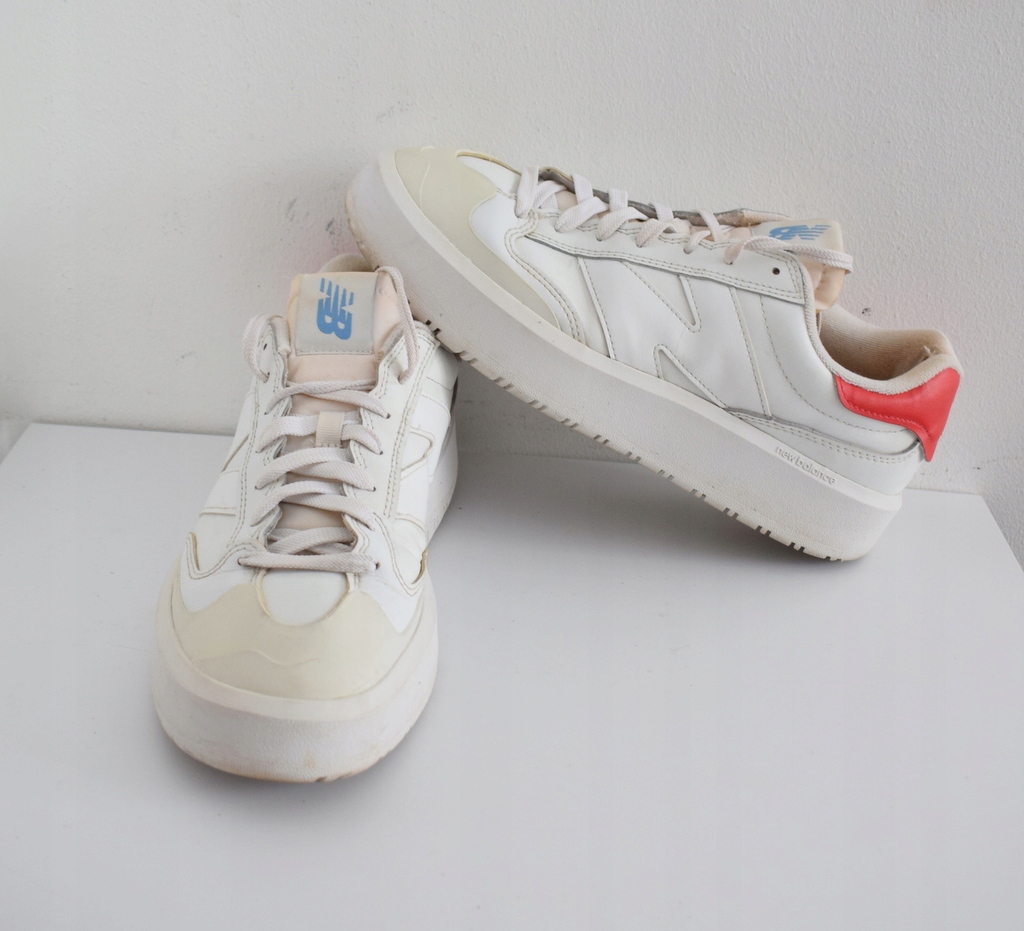 New Balance sneakersy białe 43 buty CT302LH skórzane Marka New Balance